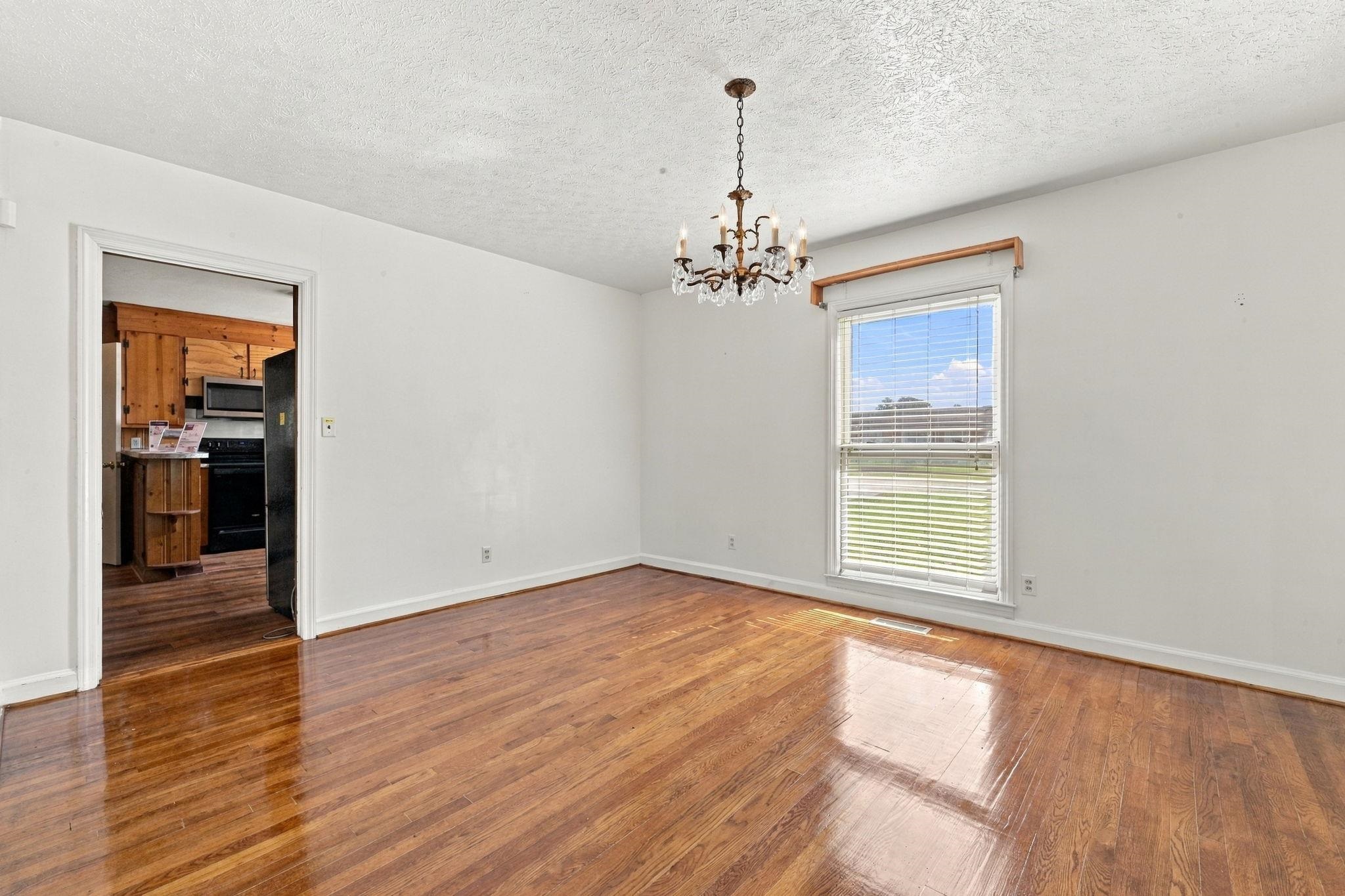 4218 Poole Loop Property Photo 11