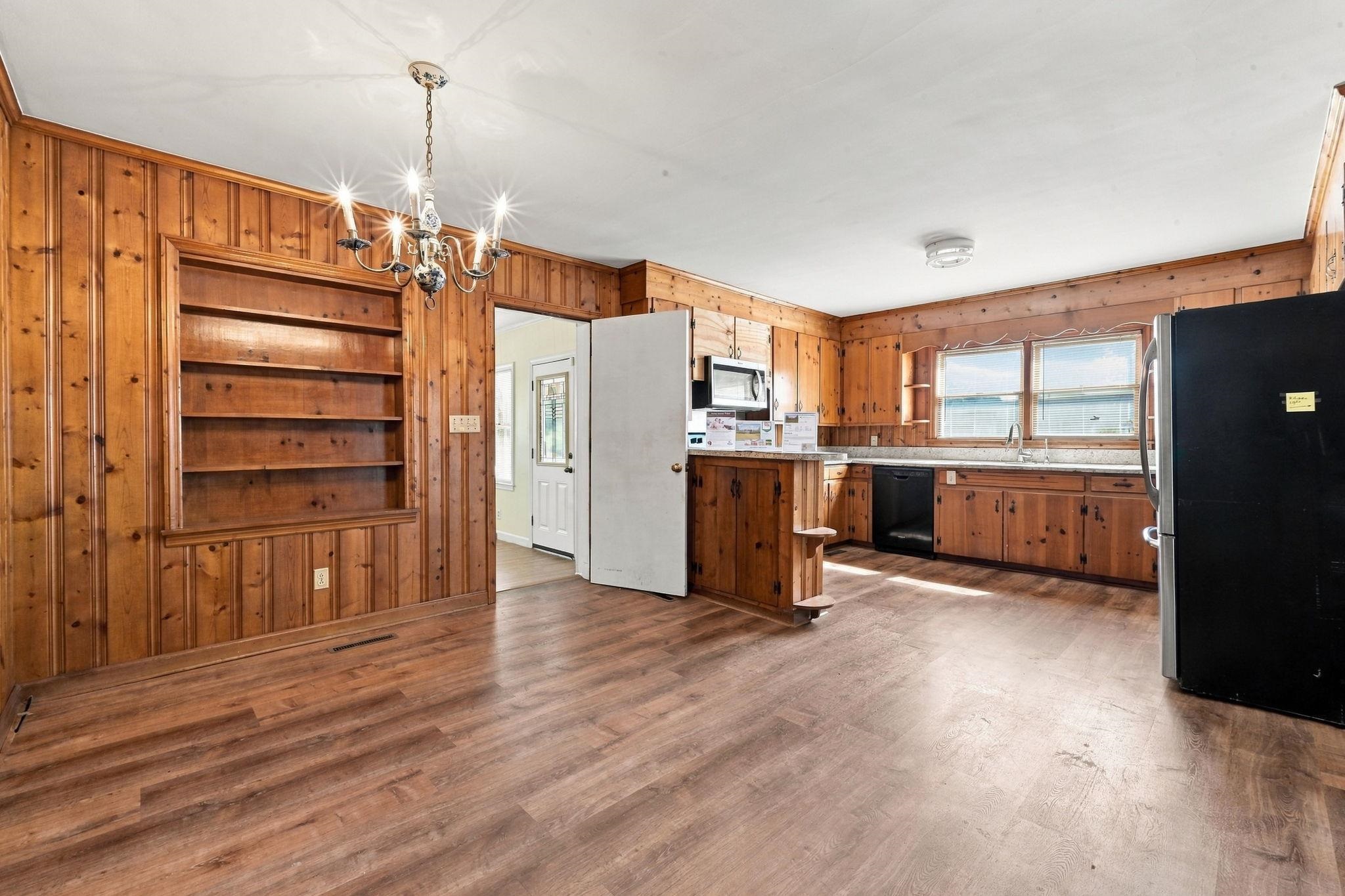 4218 Poole Loop Property Photo 14