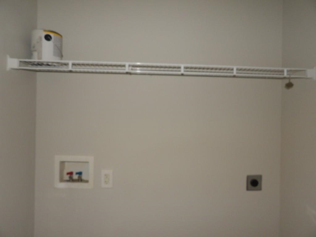 474 Andorra St. Property Photo 17