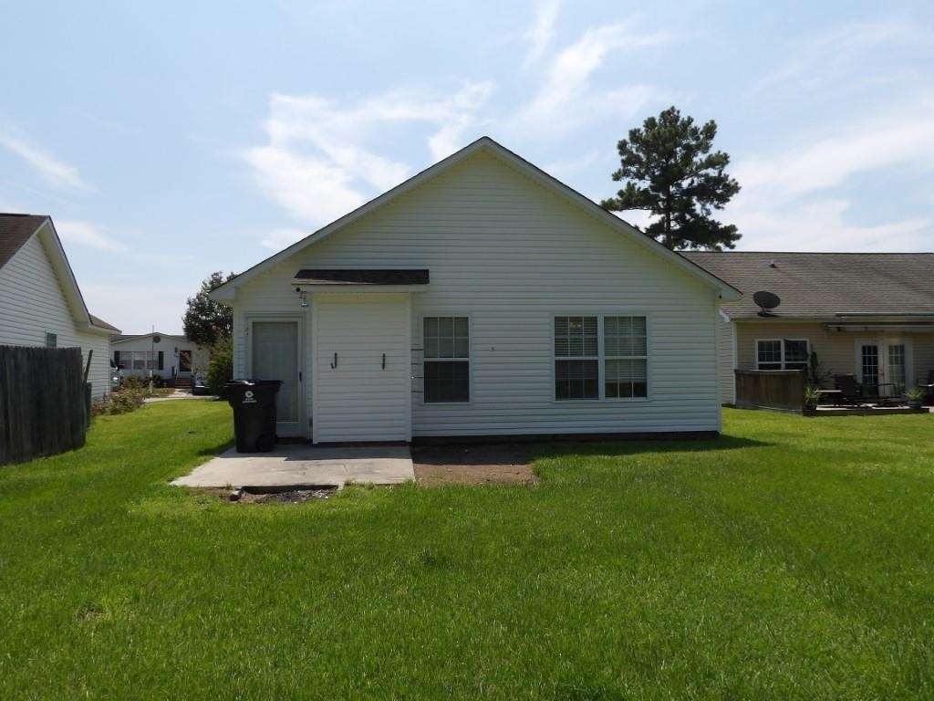 474 Andorra St. Property Photo 19