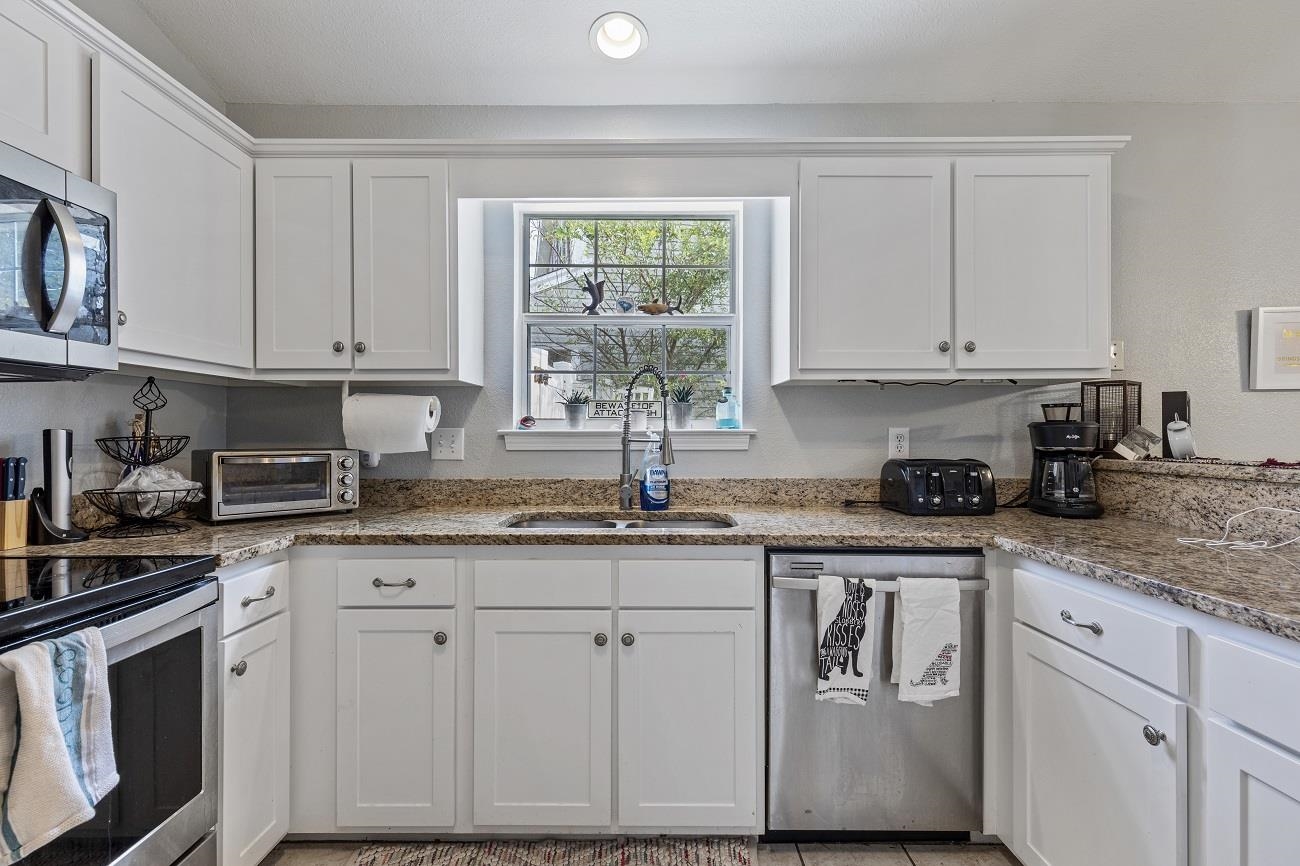 502 Callalily Ct. Property Photo 15
