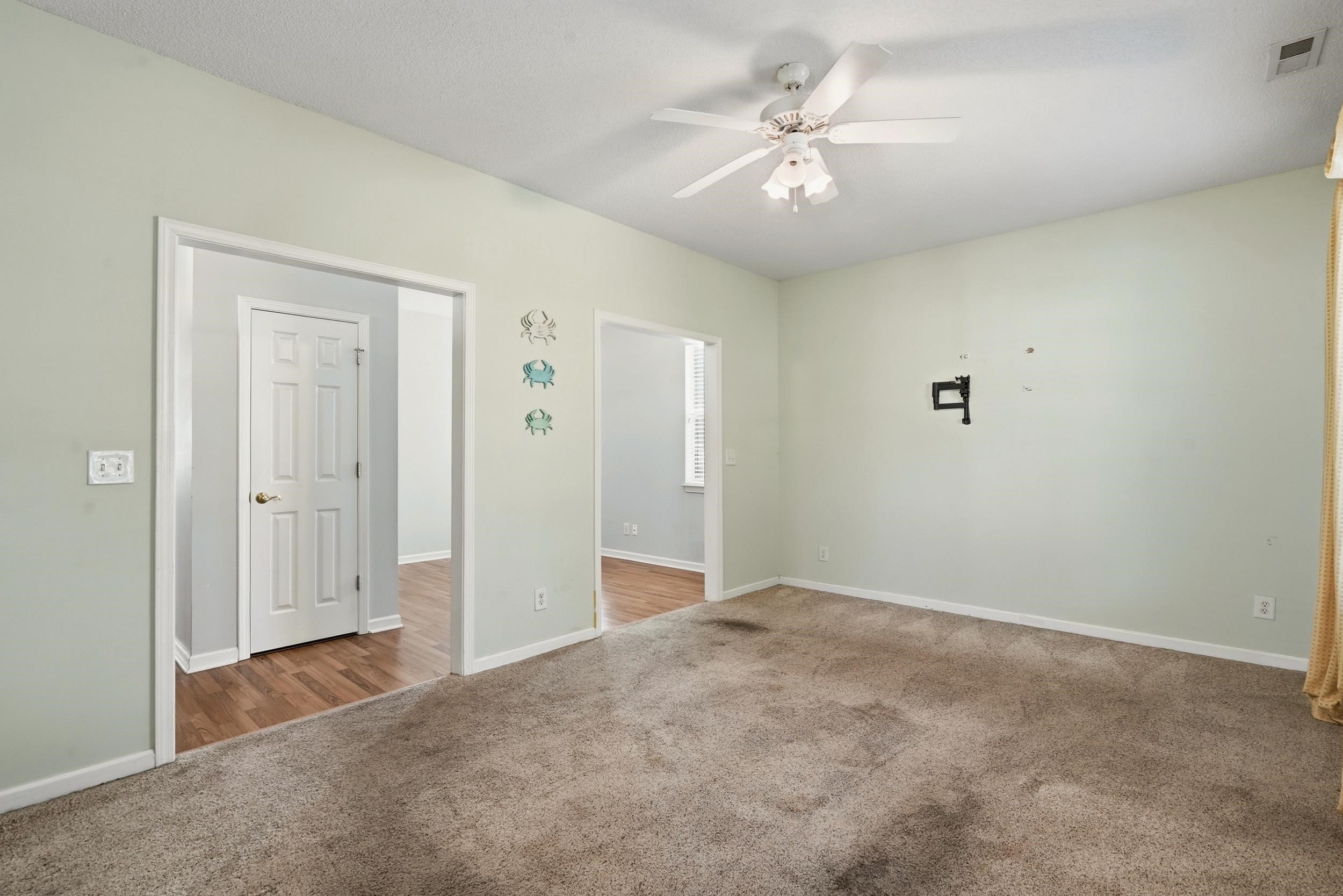 3226 Gervais Ln. Property Photo 10