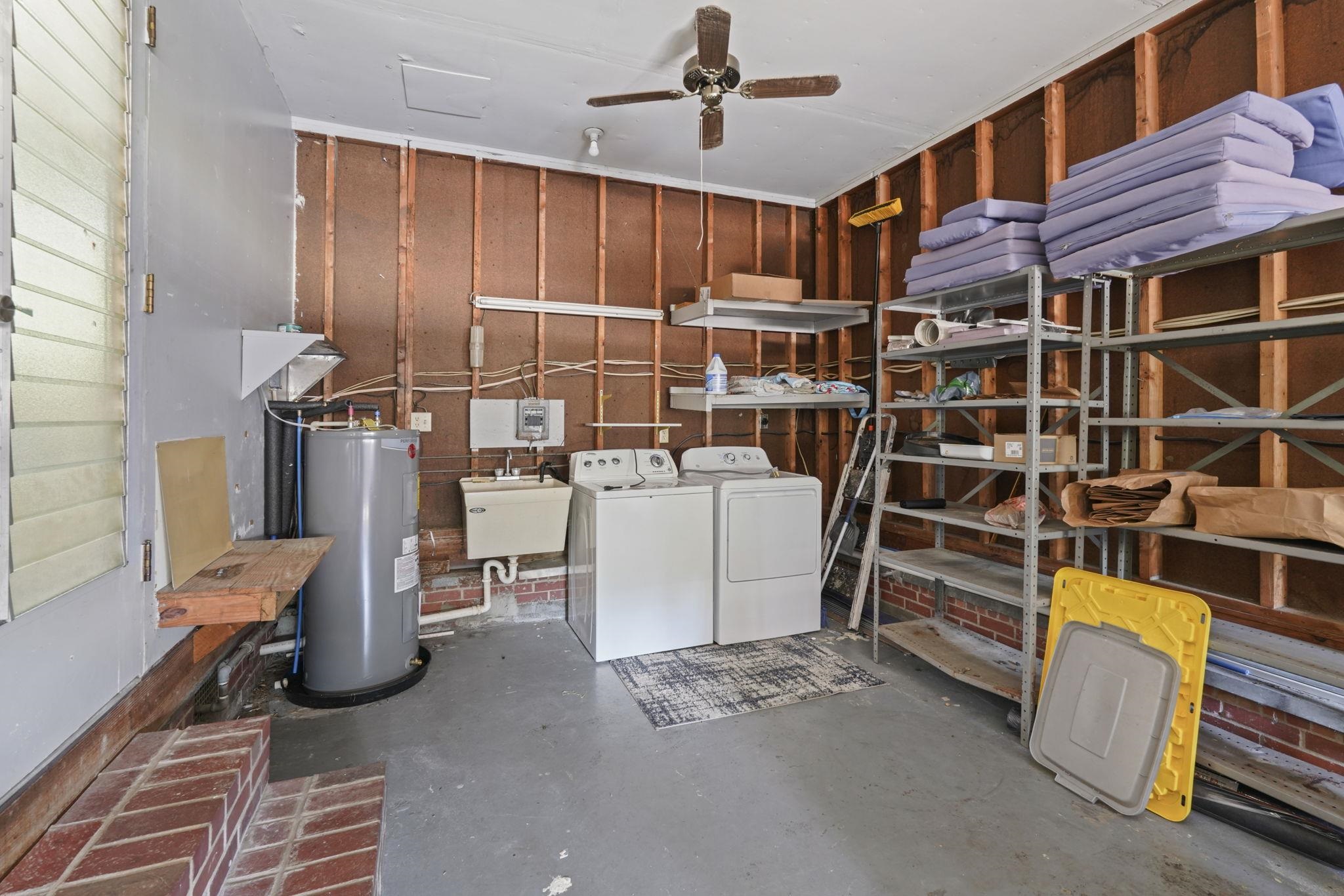 807 Bellamy Rd. Property Photo 21