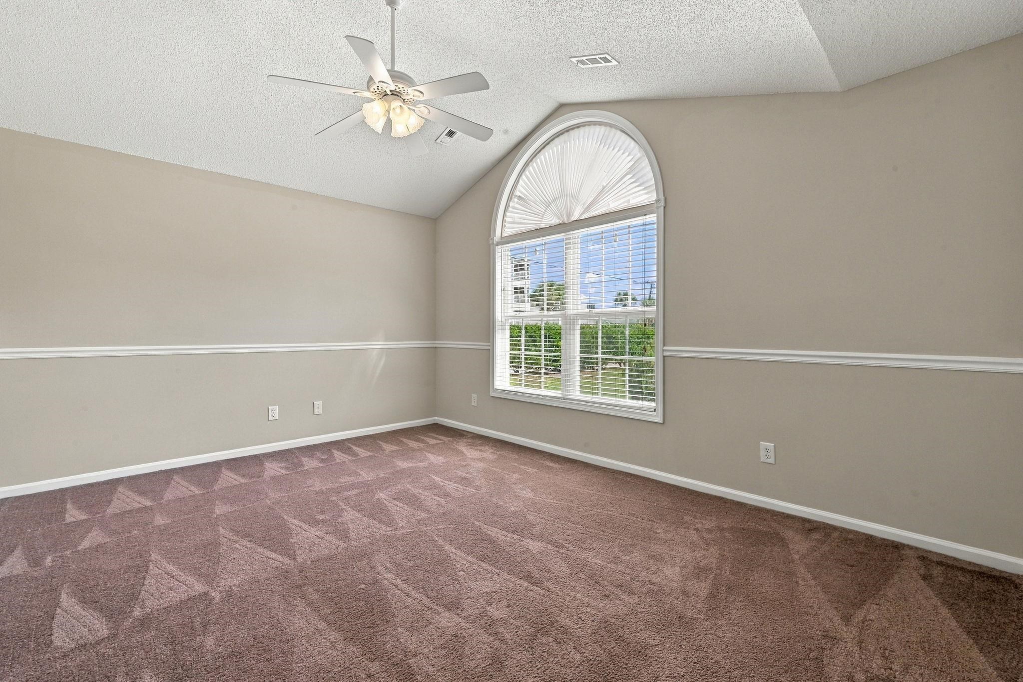 4303 Rivergate Ln. Property Photo 9