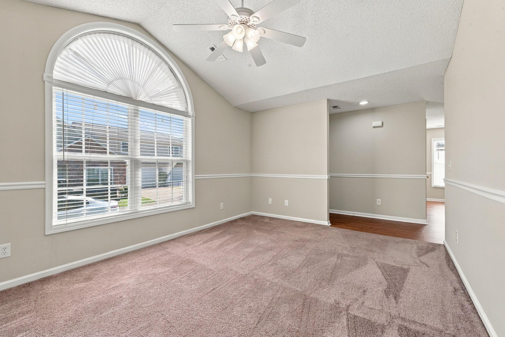 4303 Rivergate Ln. Property Photo 10