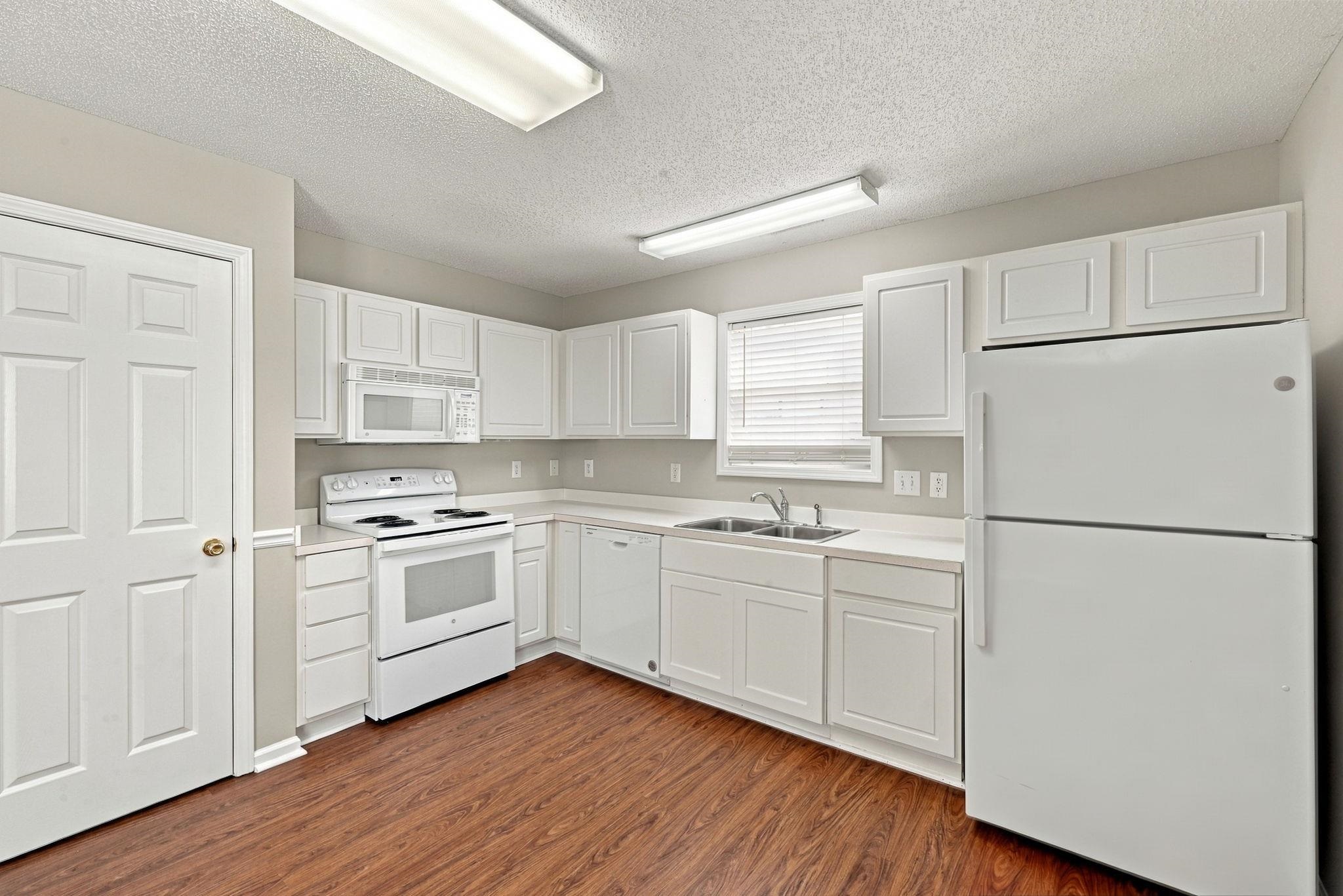 4303 Rivergate Ln. Property Photo 14