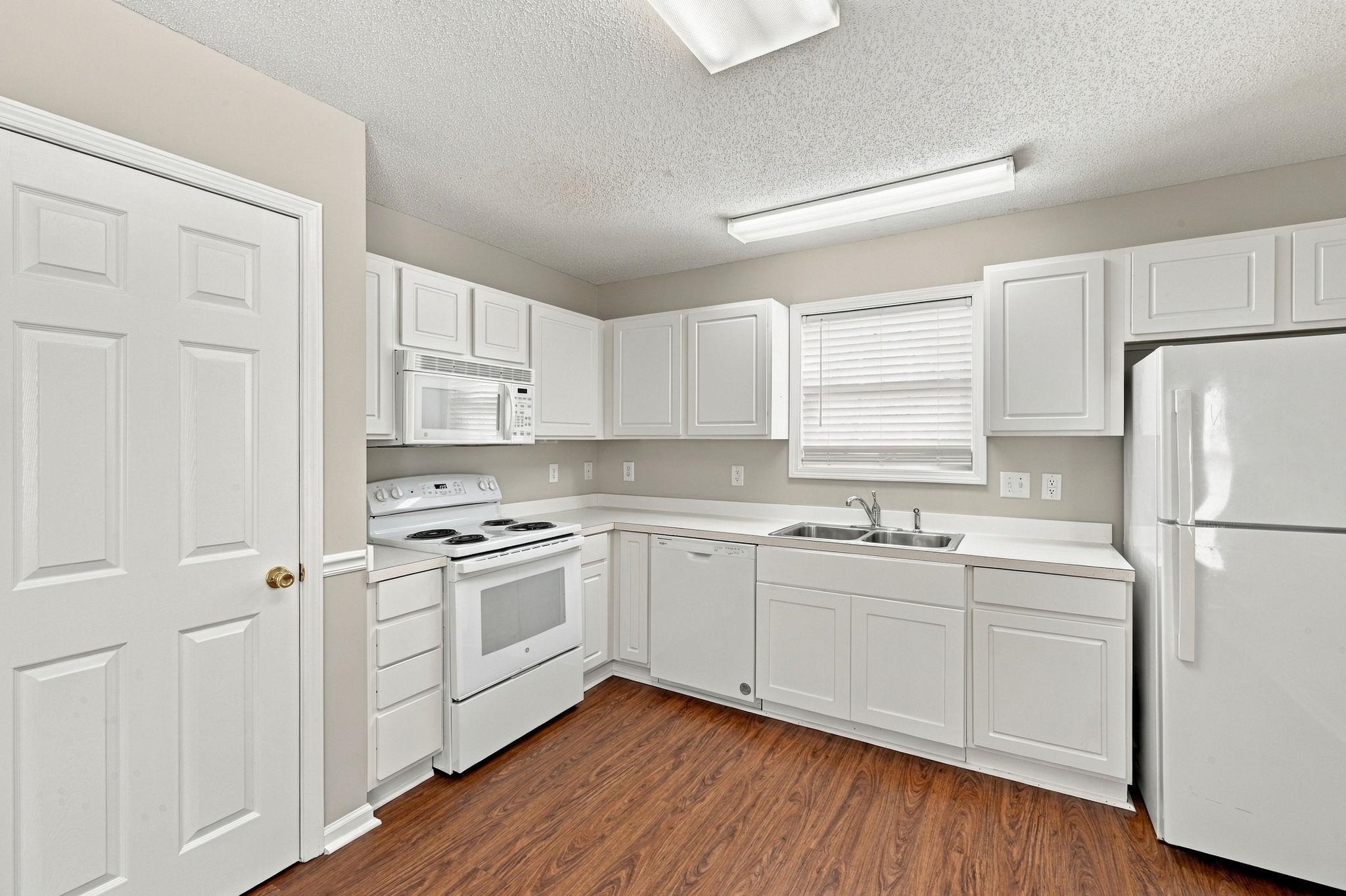 4303 Rivergate Ln. Property Photo 17