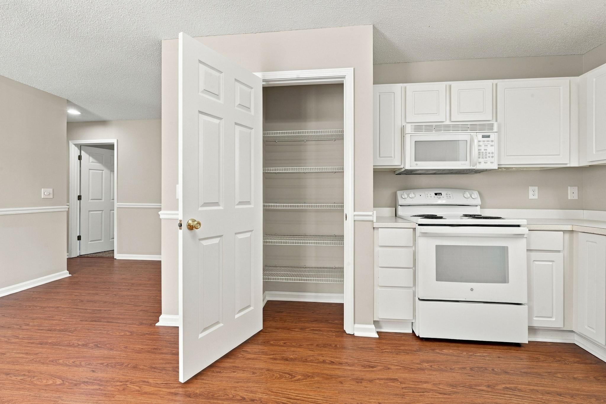 4303 Rivergate Ln. Property Photo 21