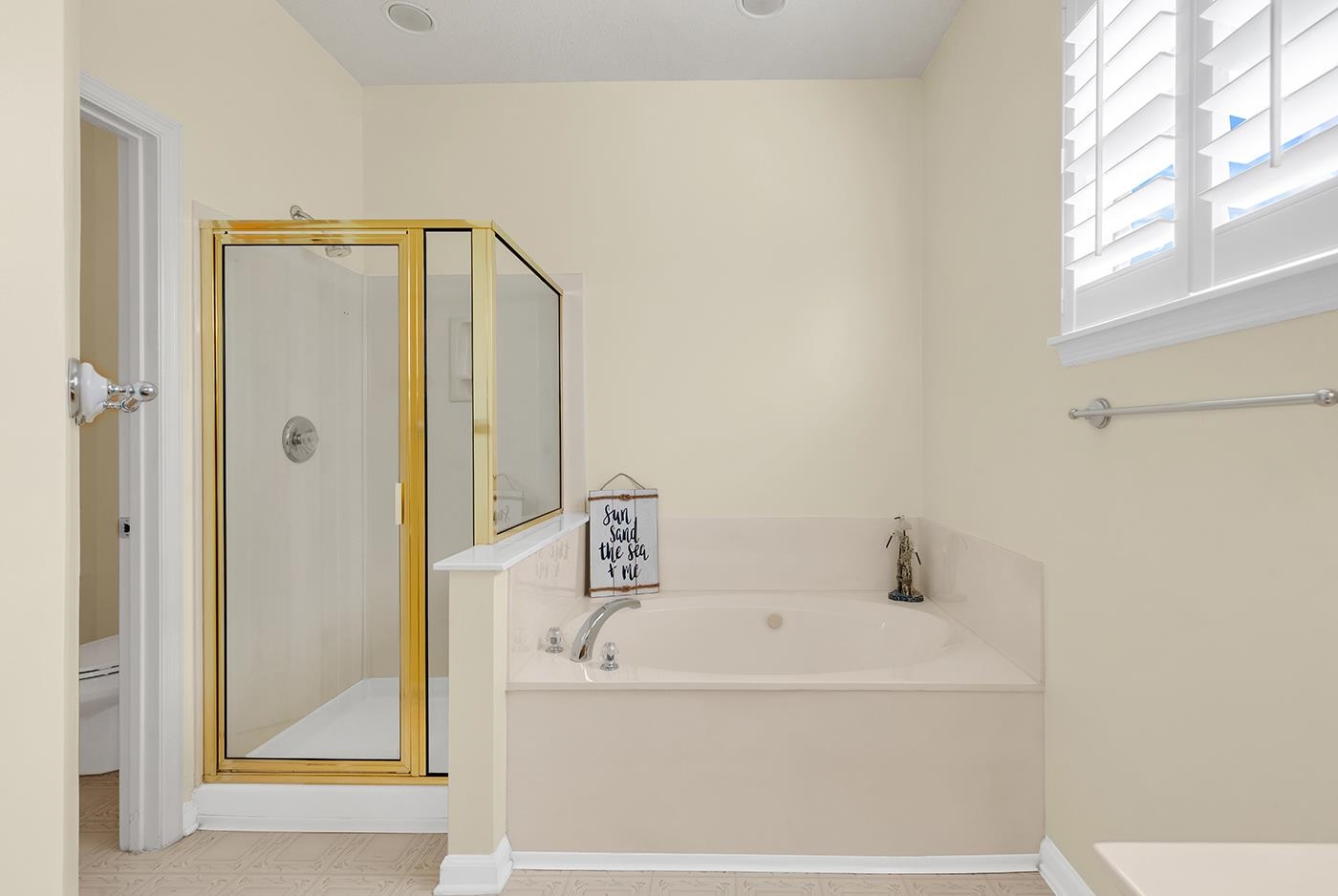 28 Opera Ct. Property Photo 13