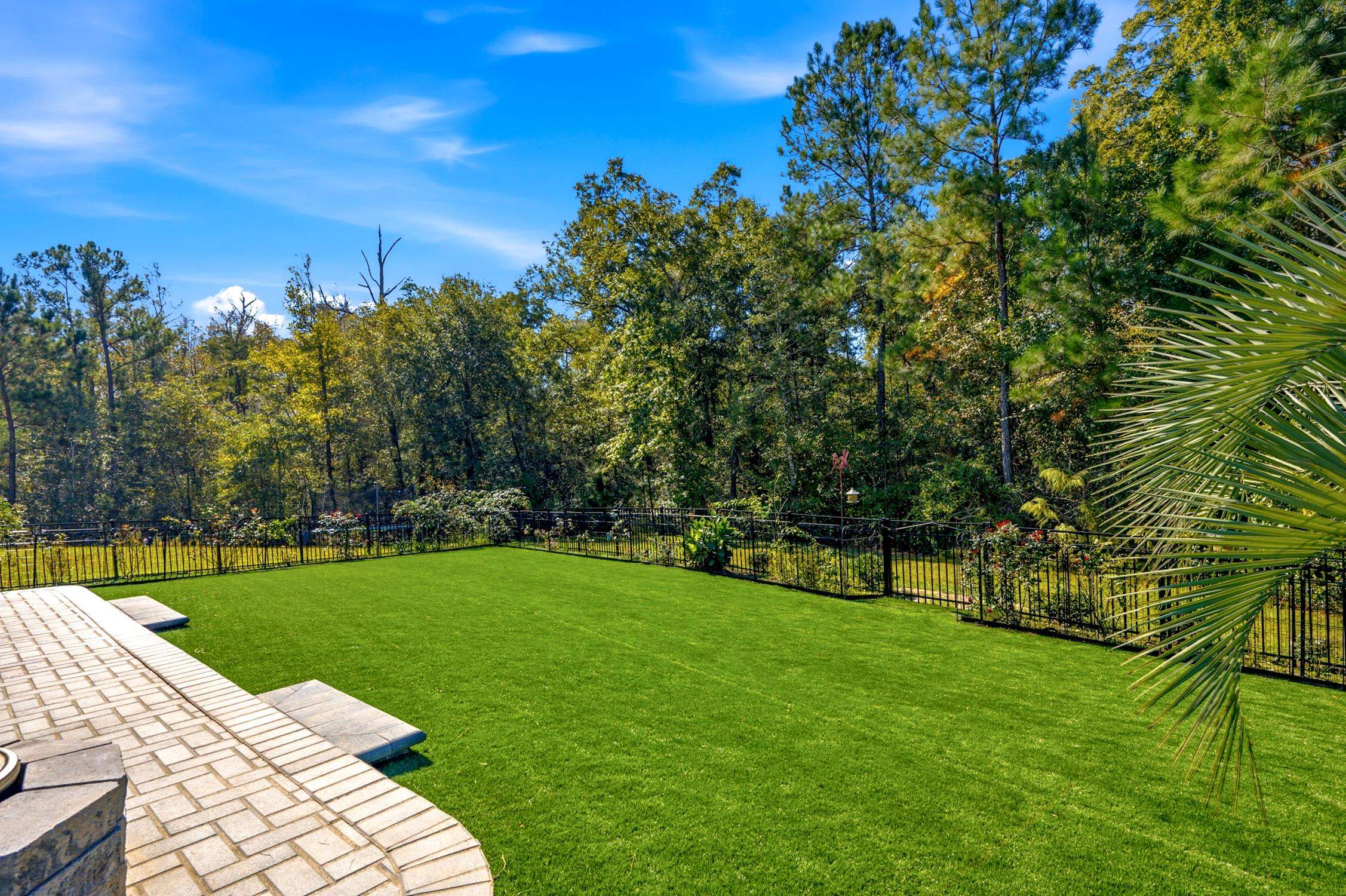378 Hillwood Ct. Property Photo 9