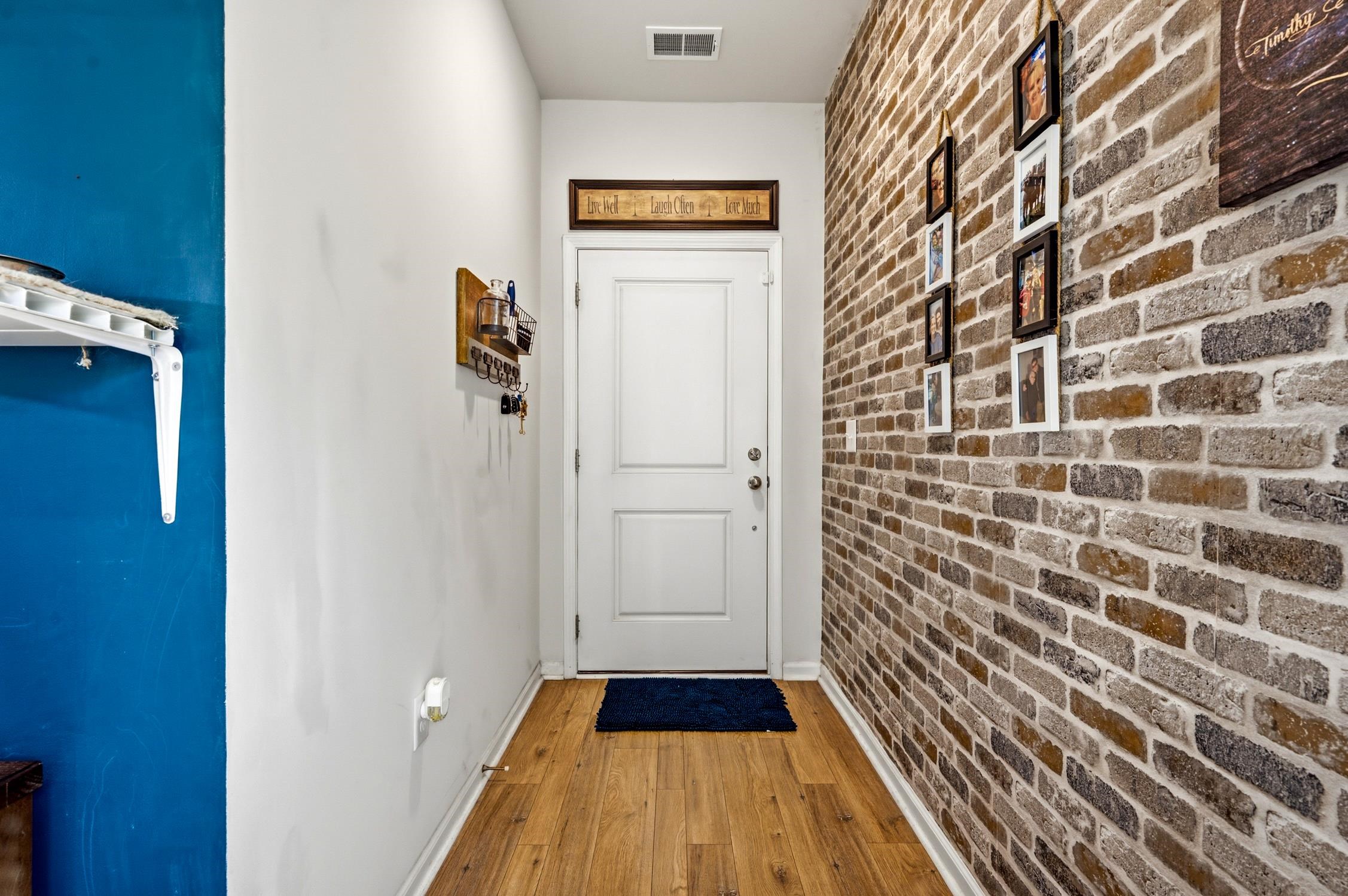 378 Hillwood Ct. Property Photo 37