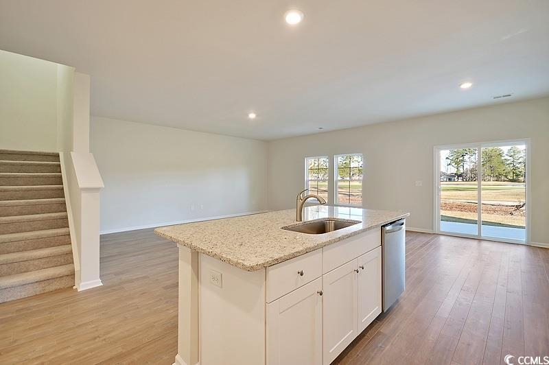 195 Marsh Deer Place Property Photo 4