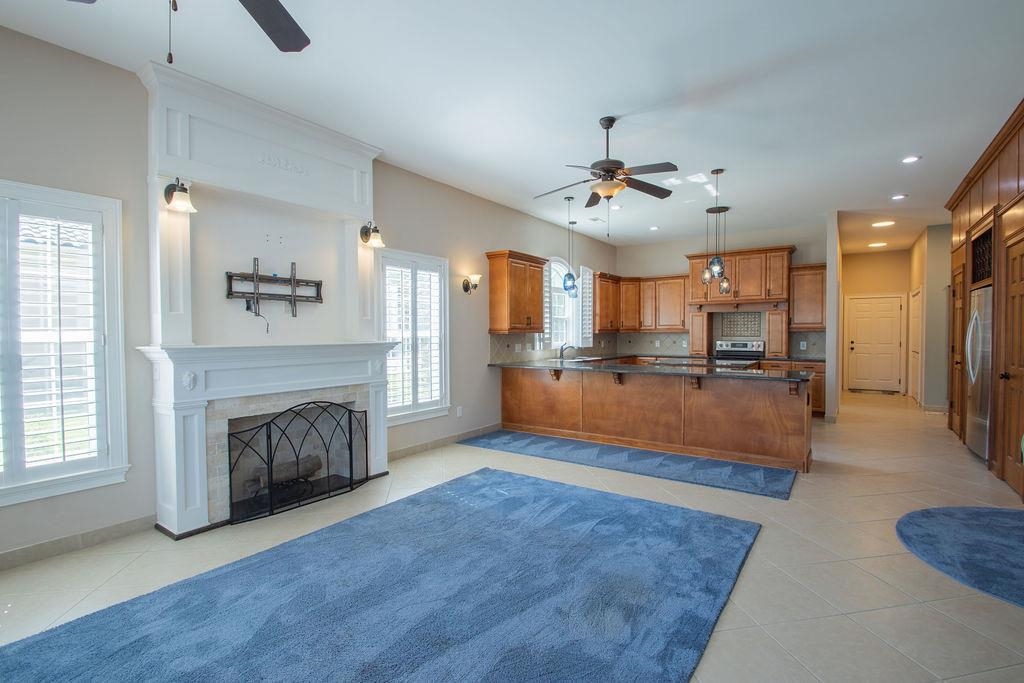 9409 Carrington Dr. Property Photo 66