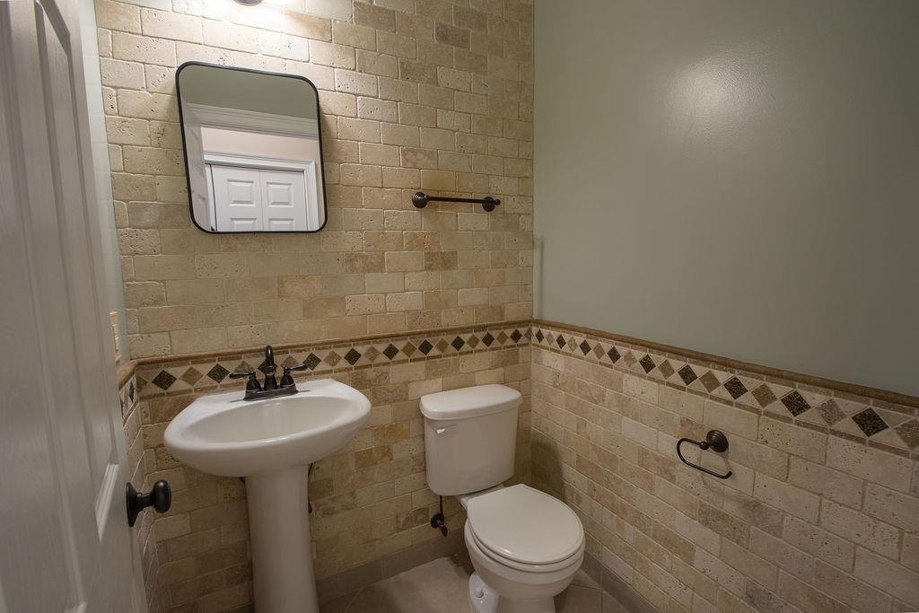 9409 Carrington Dr. Property Photo 71