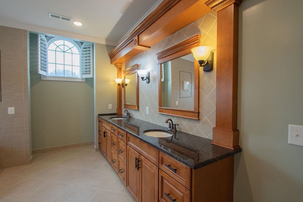 9409 Carrington Dr. Property Photo 82
