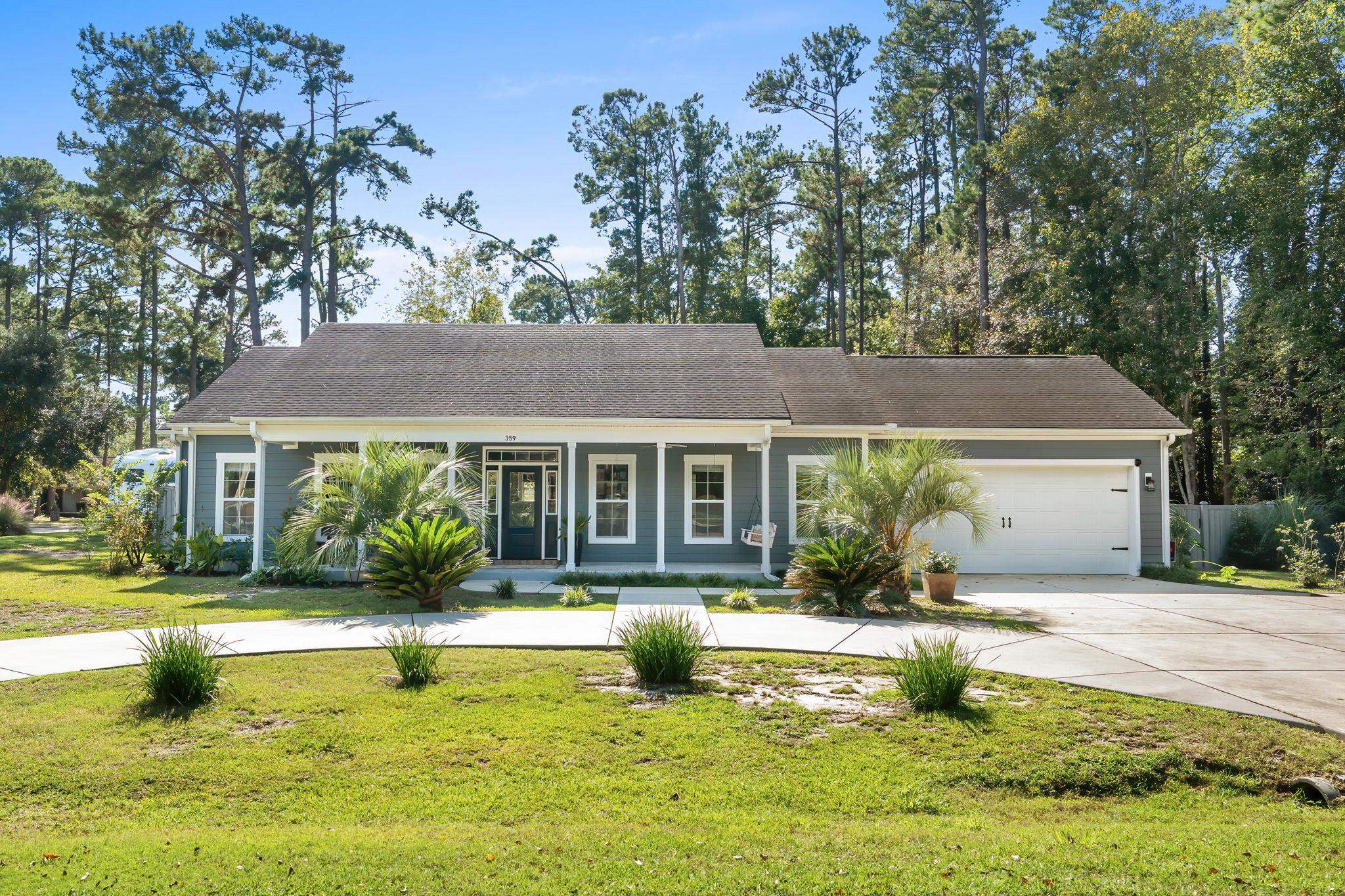 359 Country Club Dr. Property Photo 1