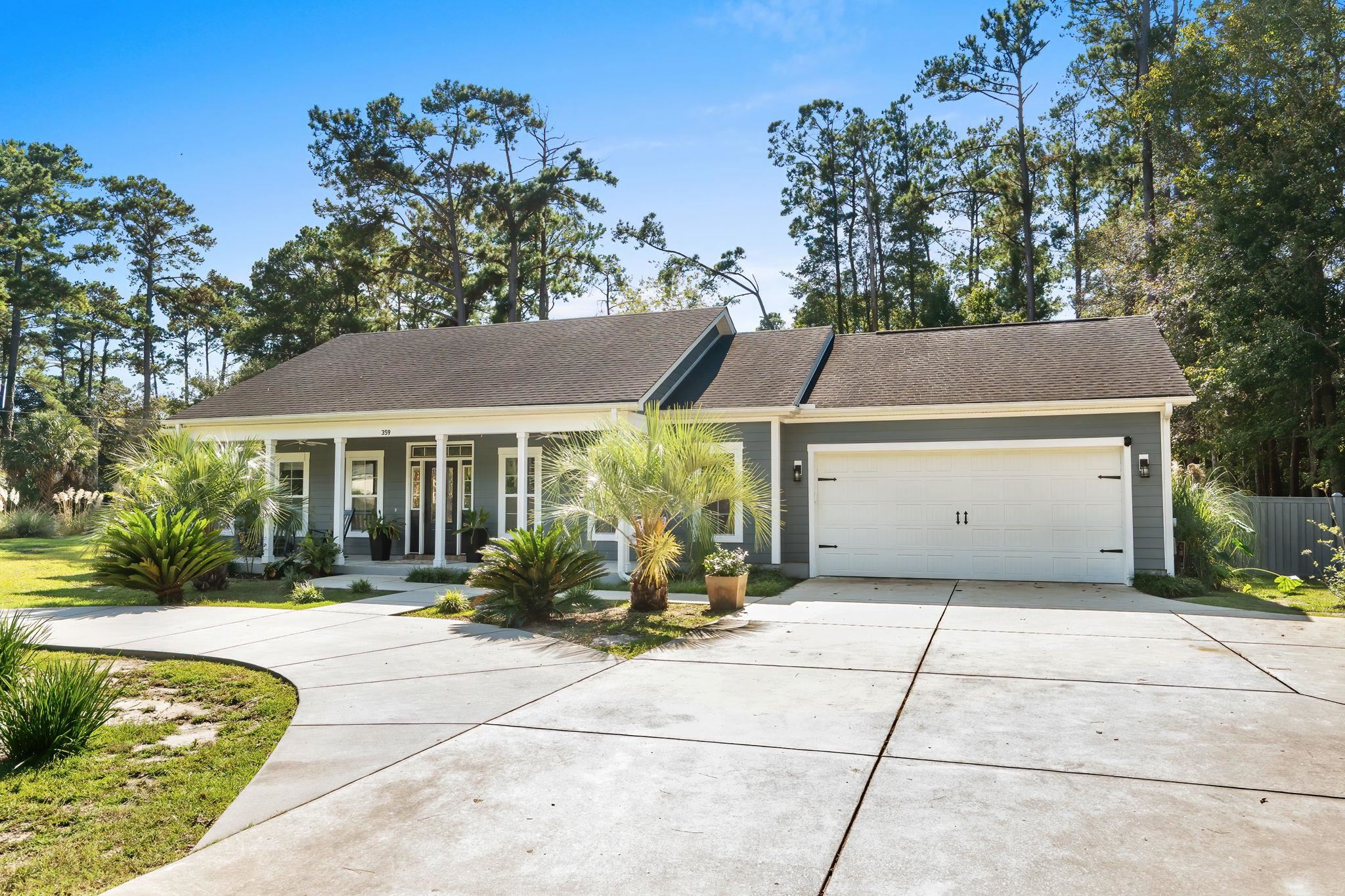 359 Country Club Dr. Property Photo 4