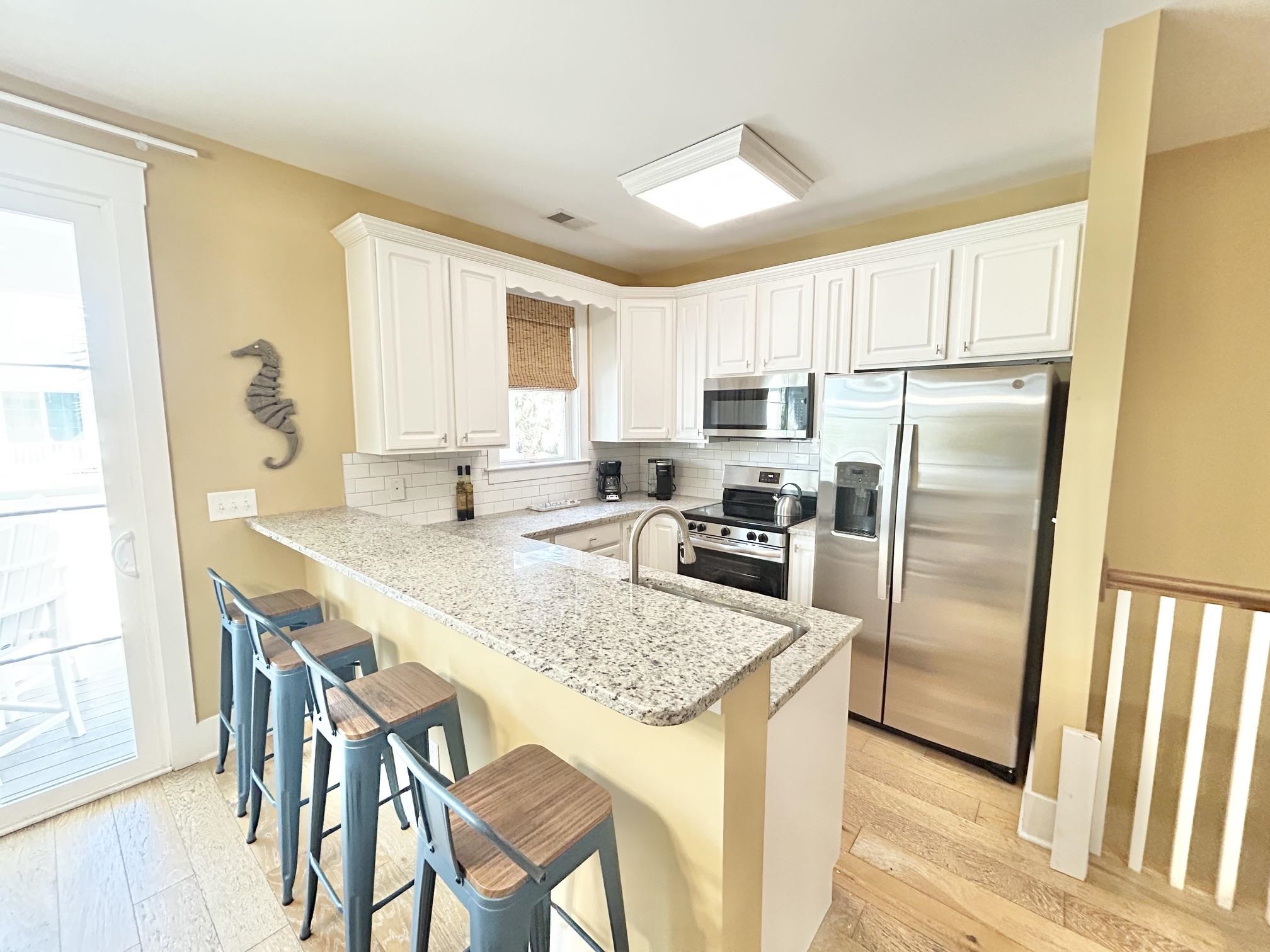 4919 Cinzia Ln. Property Photo 2