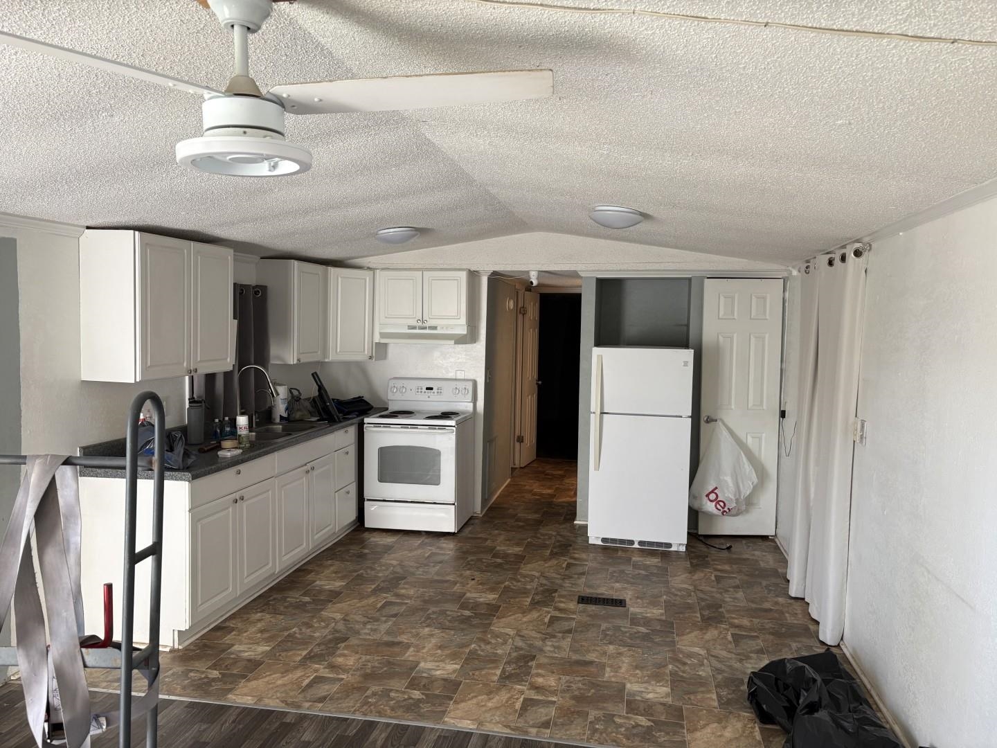 138 Stallion Ct. Property Photo 4
