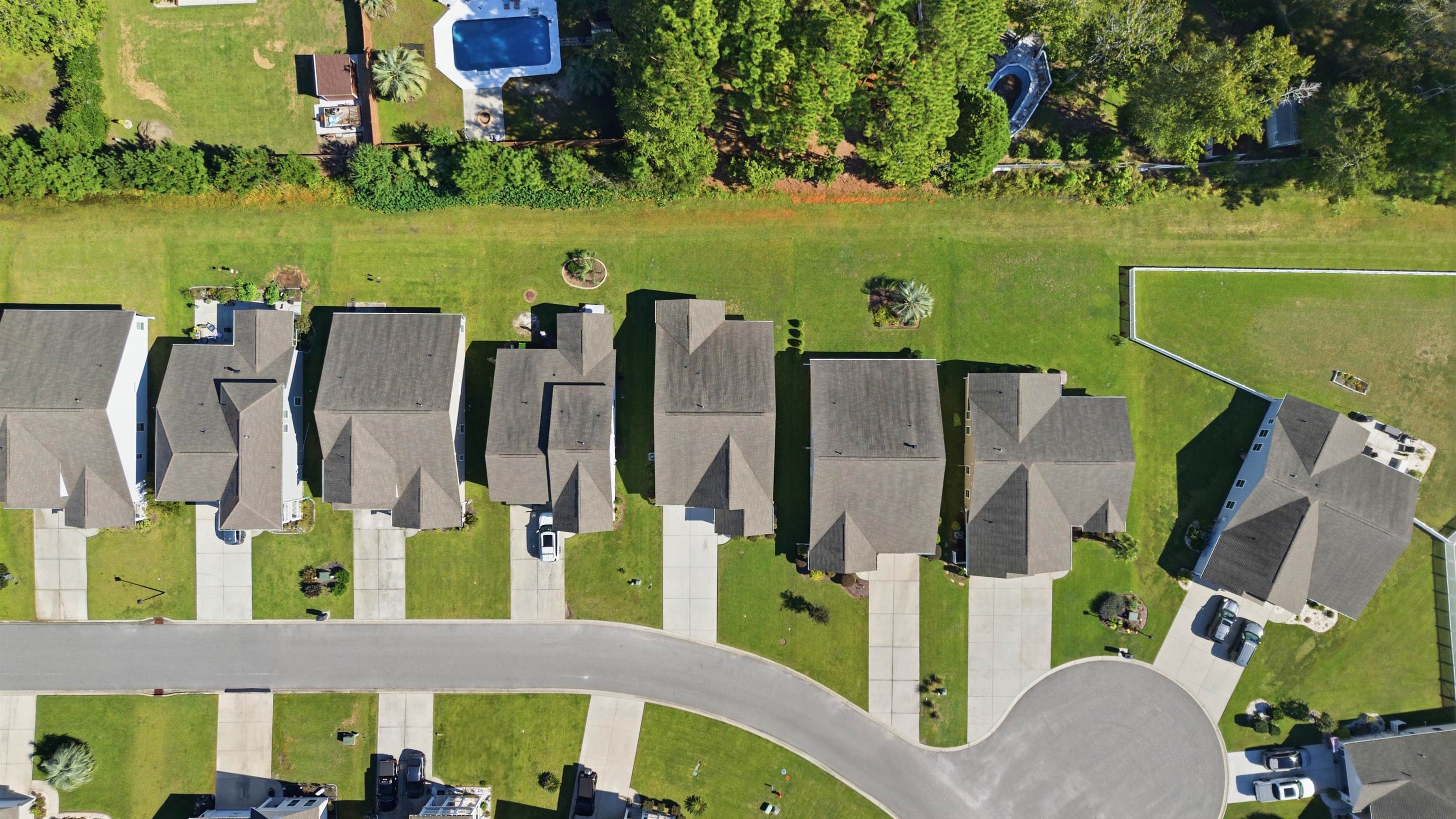 306 Harbison Circle Property Photo 4