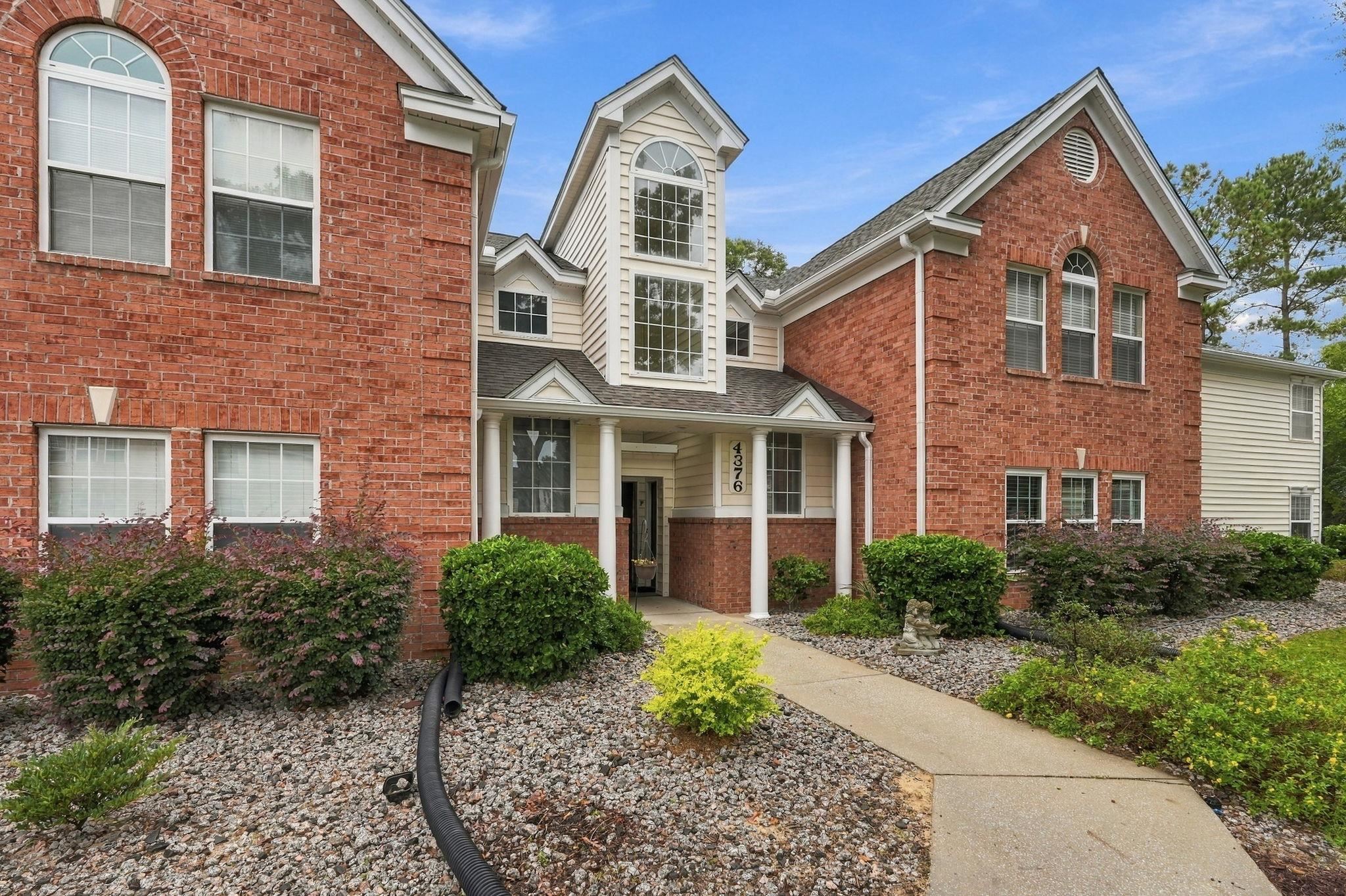 4376 Crepe Myrtle Ct. Property Photo 2