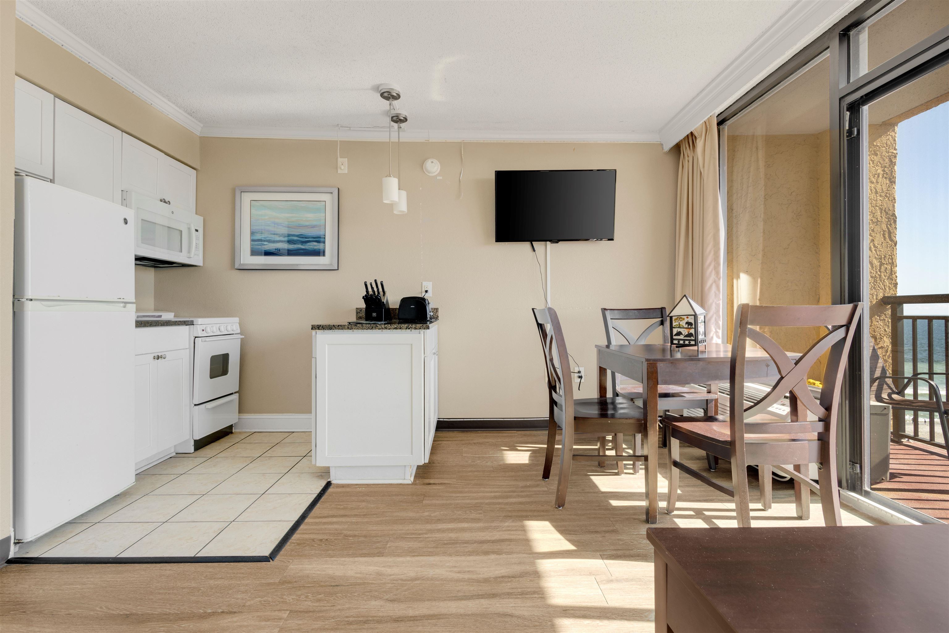 6900 N Ocean Blvd. Property Photo 10