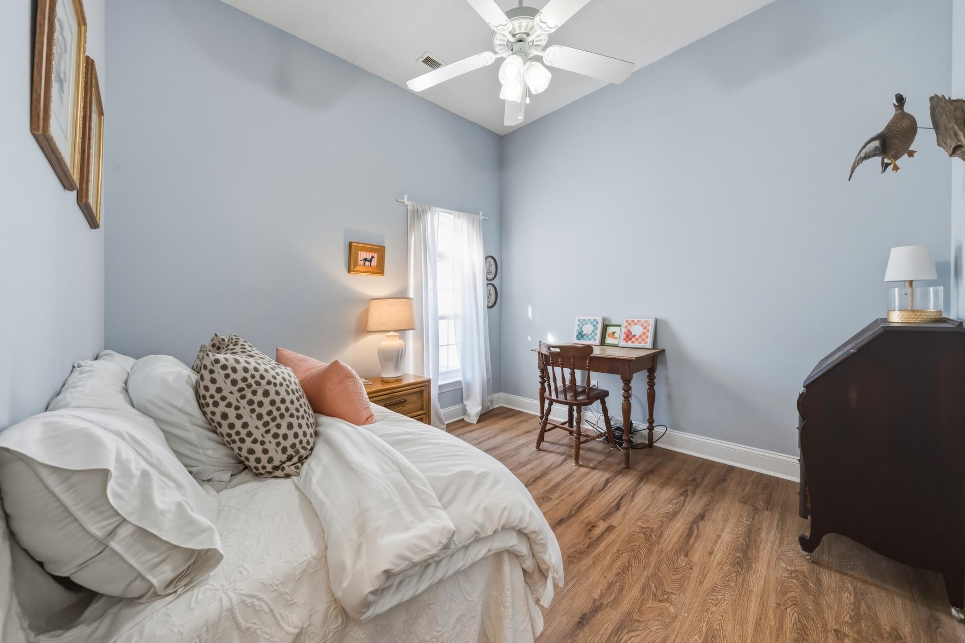 194 Robert Conway Ct. Property Photo 11