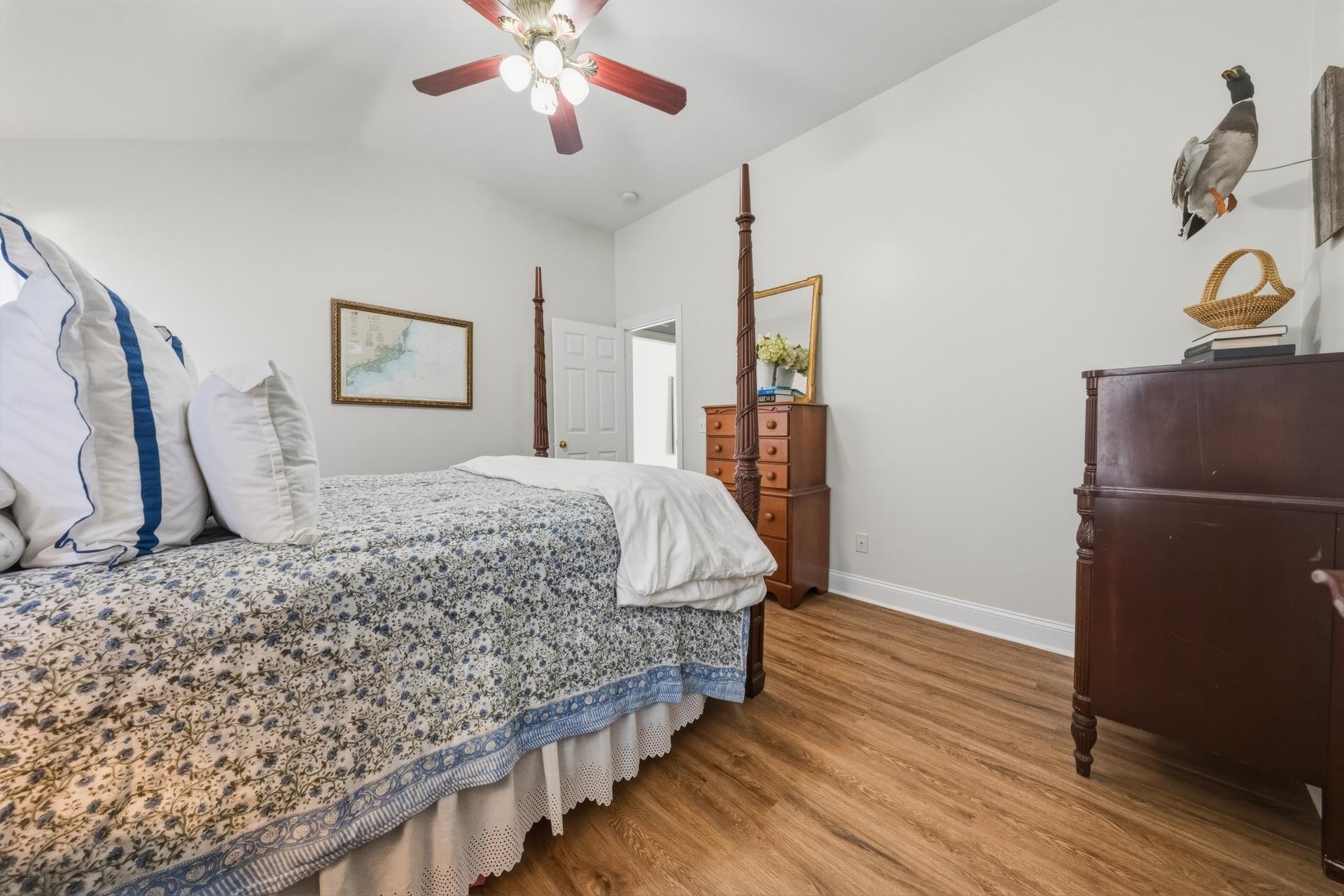194 Robert Conway Ct. Property Photo 17