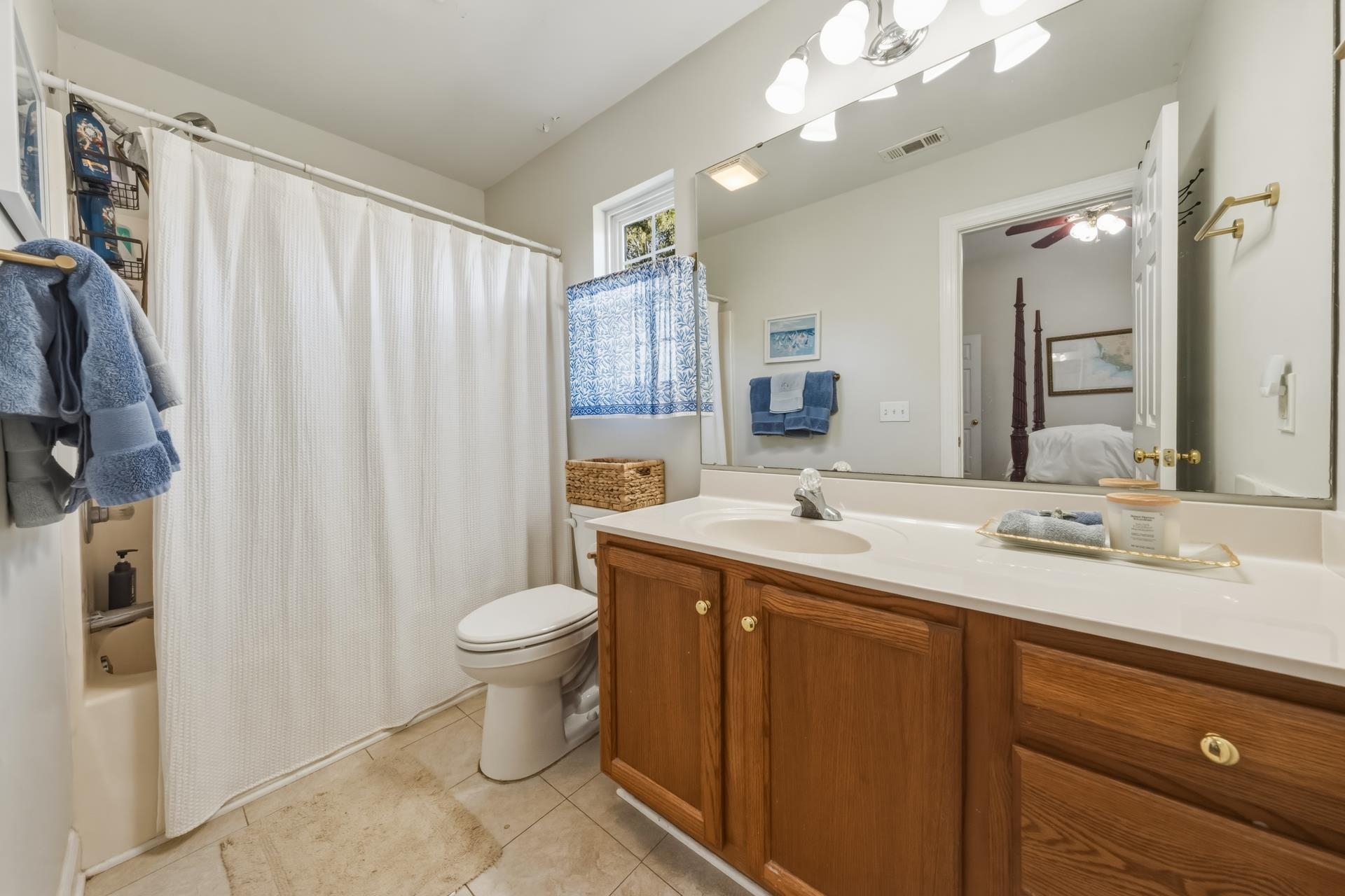 194 Robert Conway Ct. Property Photo 18