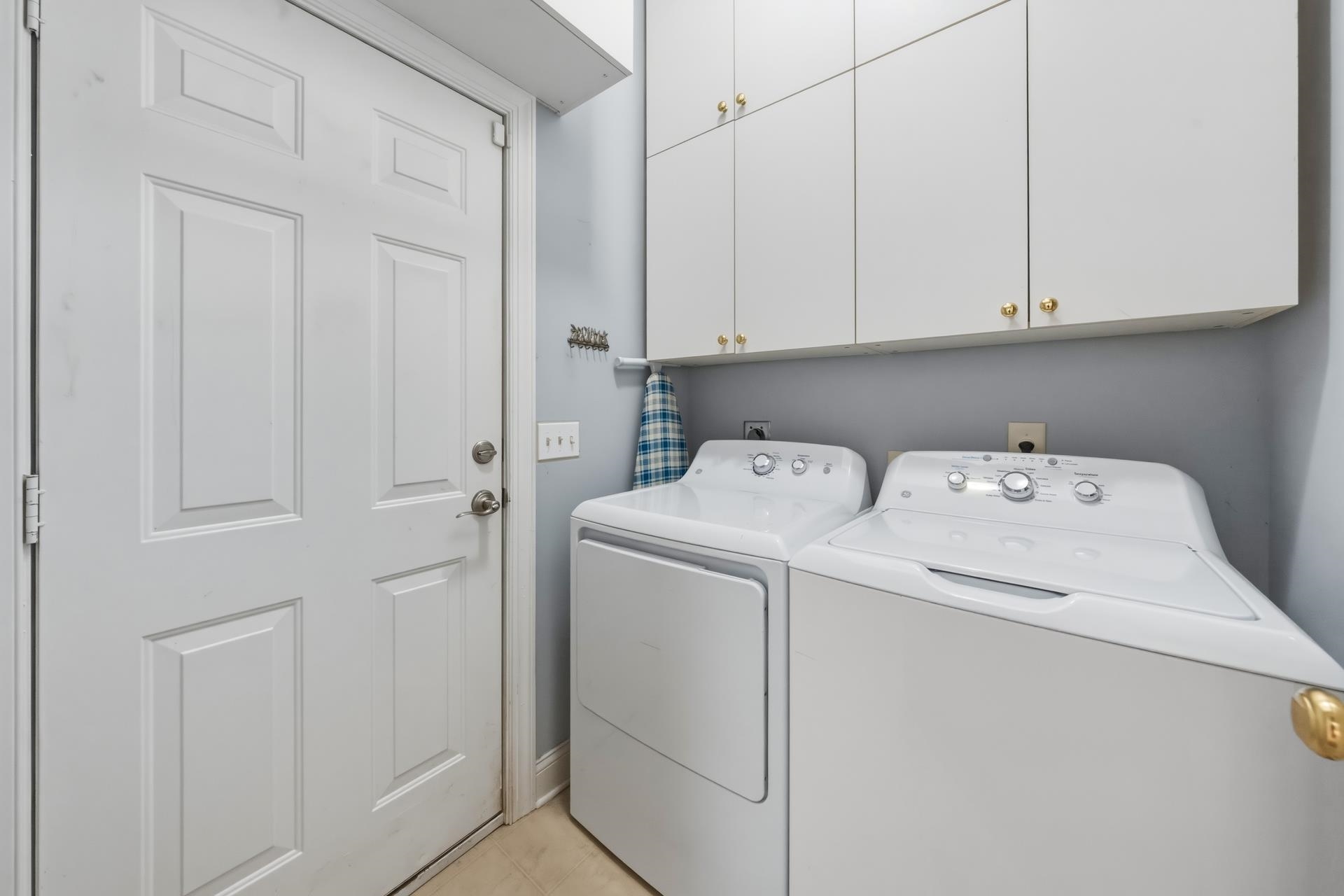194 Robert Conway Ct. Property Photo 19