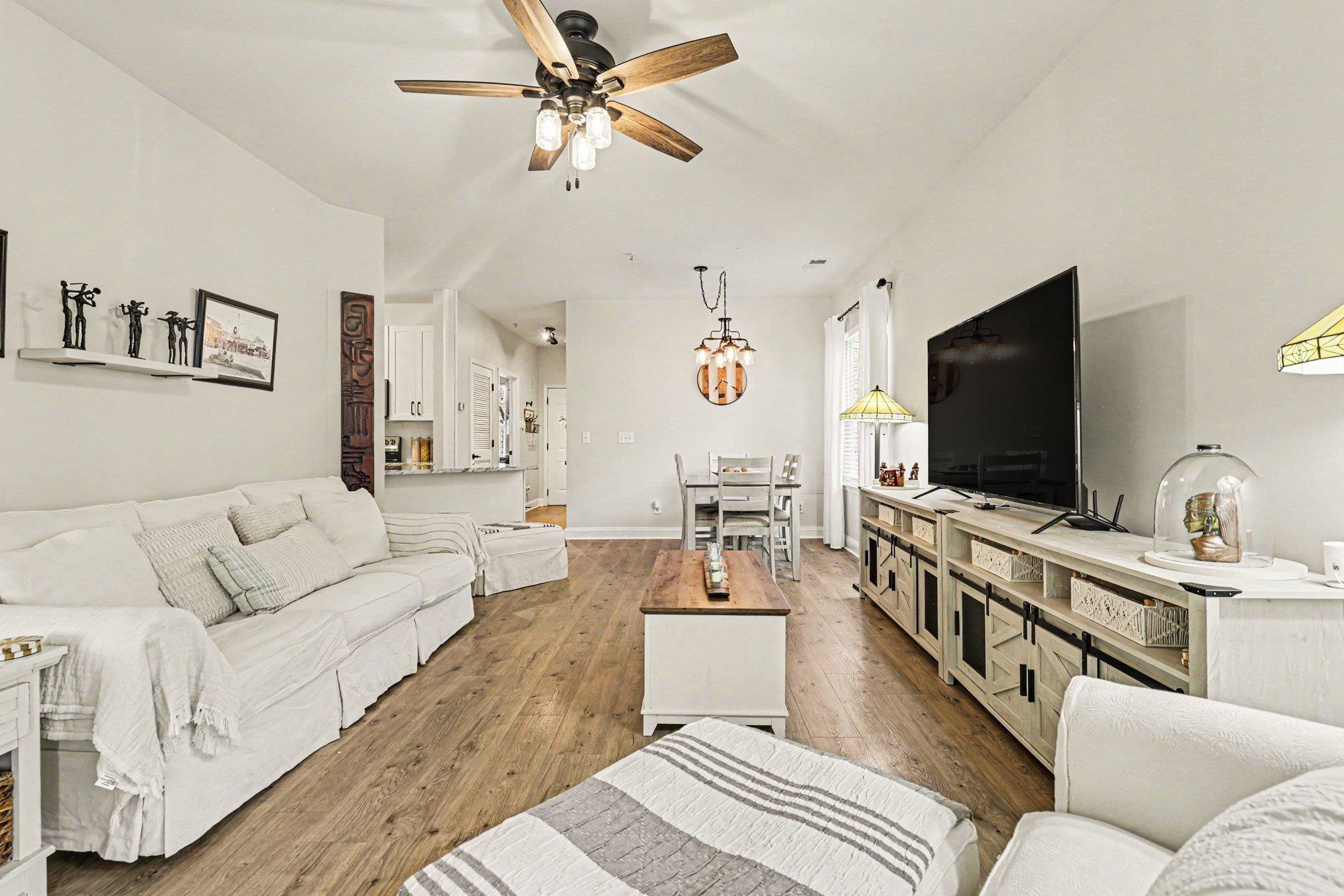 200 Portsmith Dr. Property Photo 5