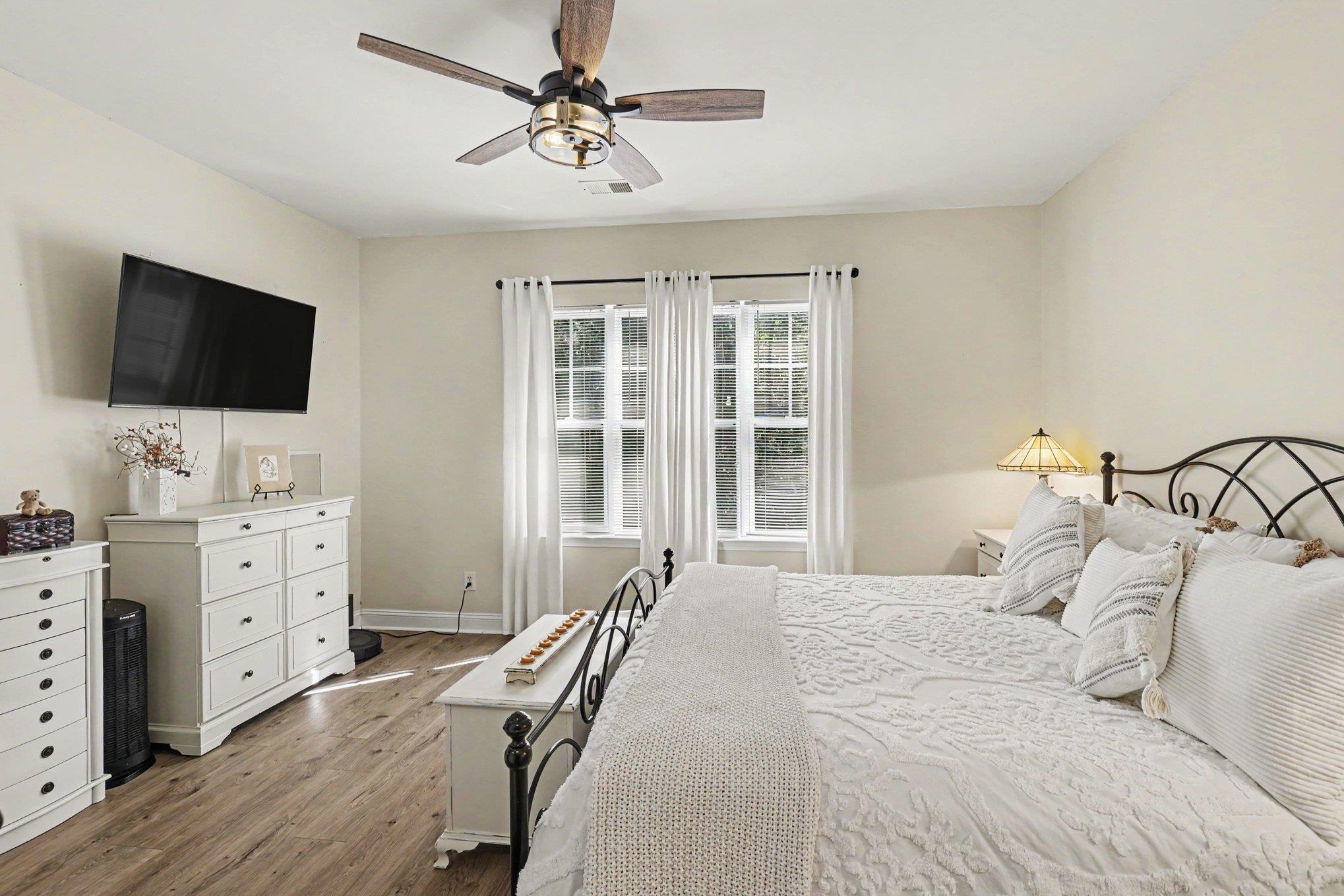 200 Portsmith Dr. Property Photo 17