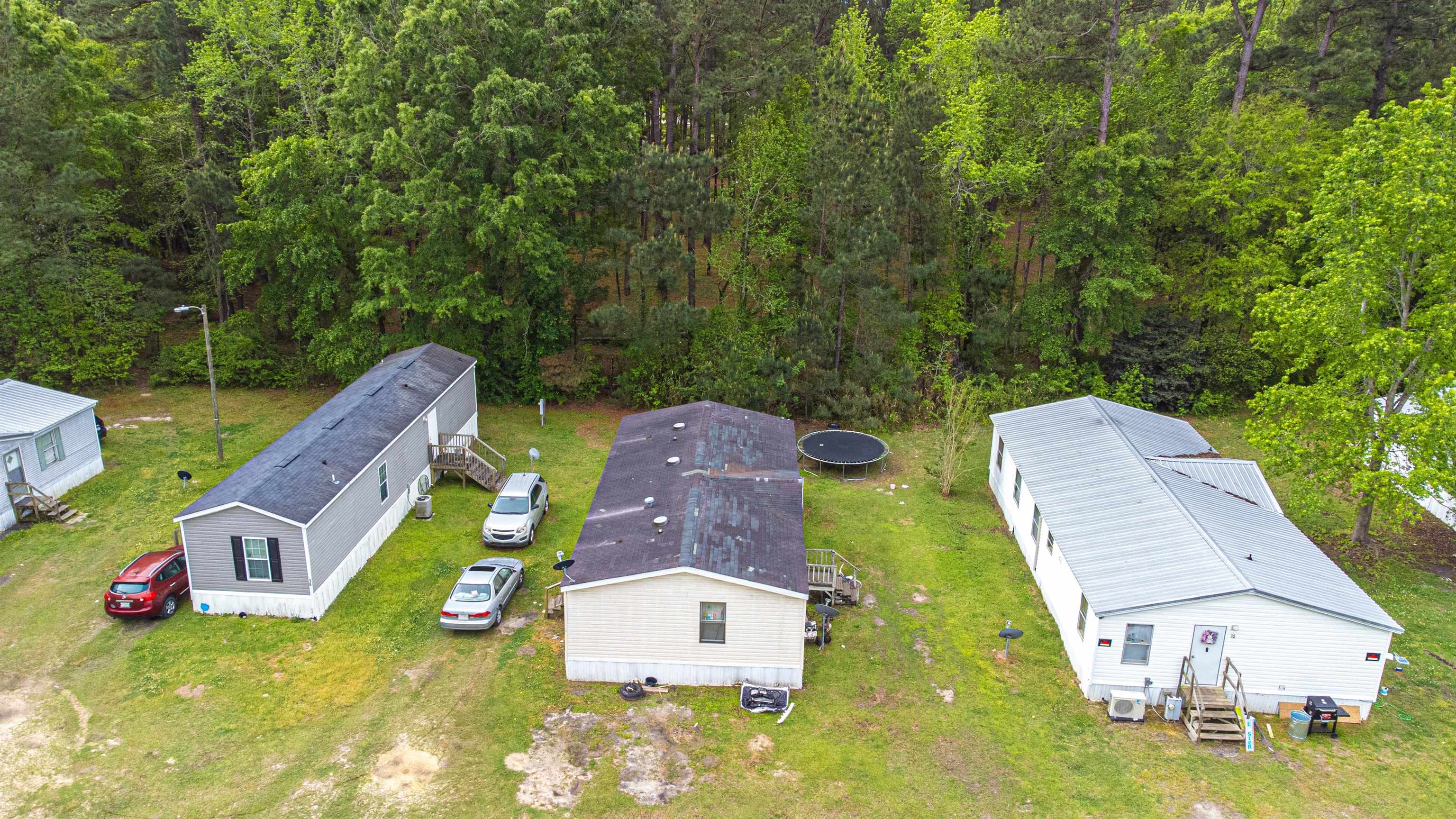 14 Locust St Property Photo 1