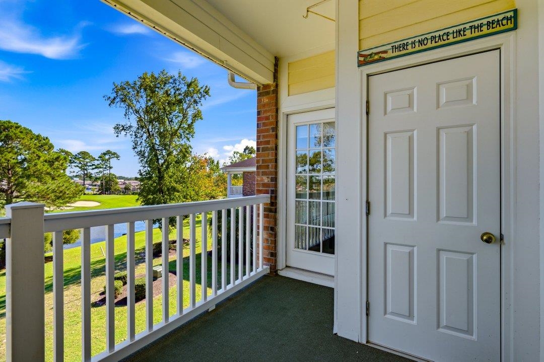 695 Riverwalk Dr. Property Photo 4