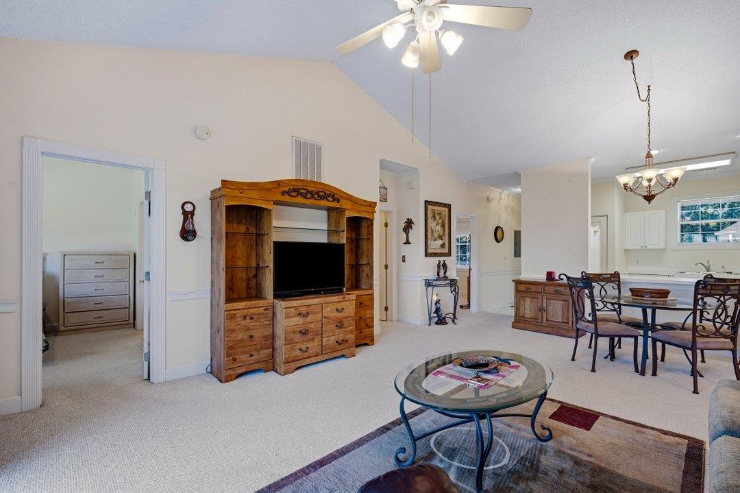 695 Riverwalk Dr. Property Photo 10