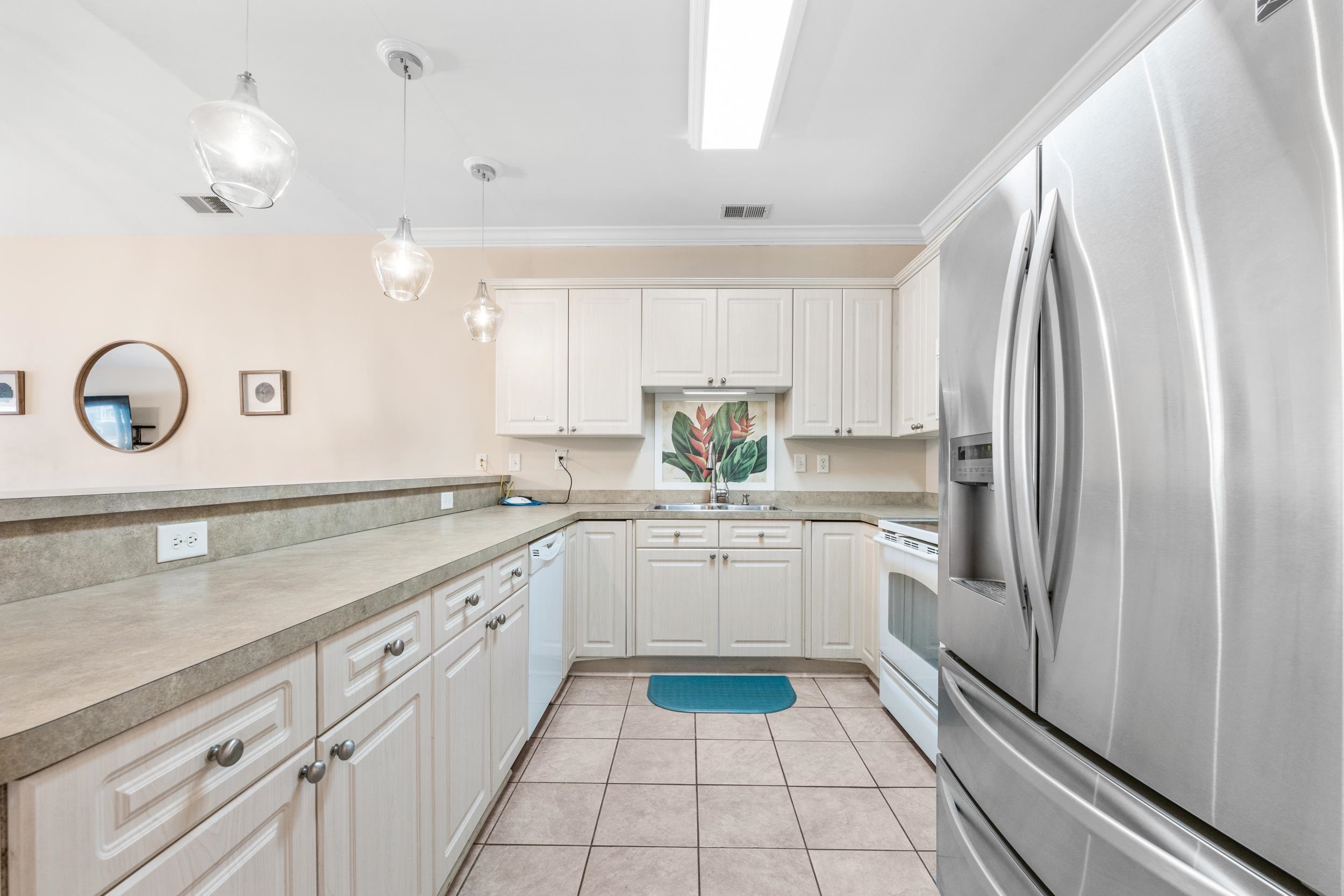 4843 Luster Leaf Circle Property Photo 6
