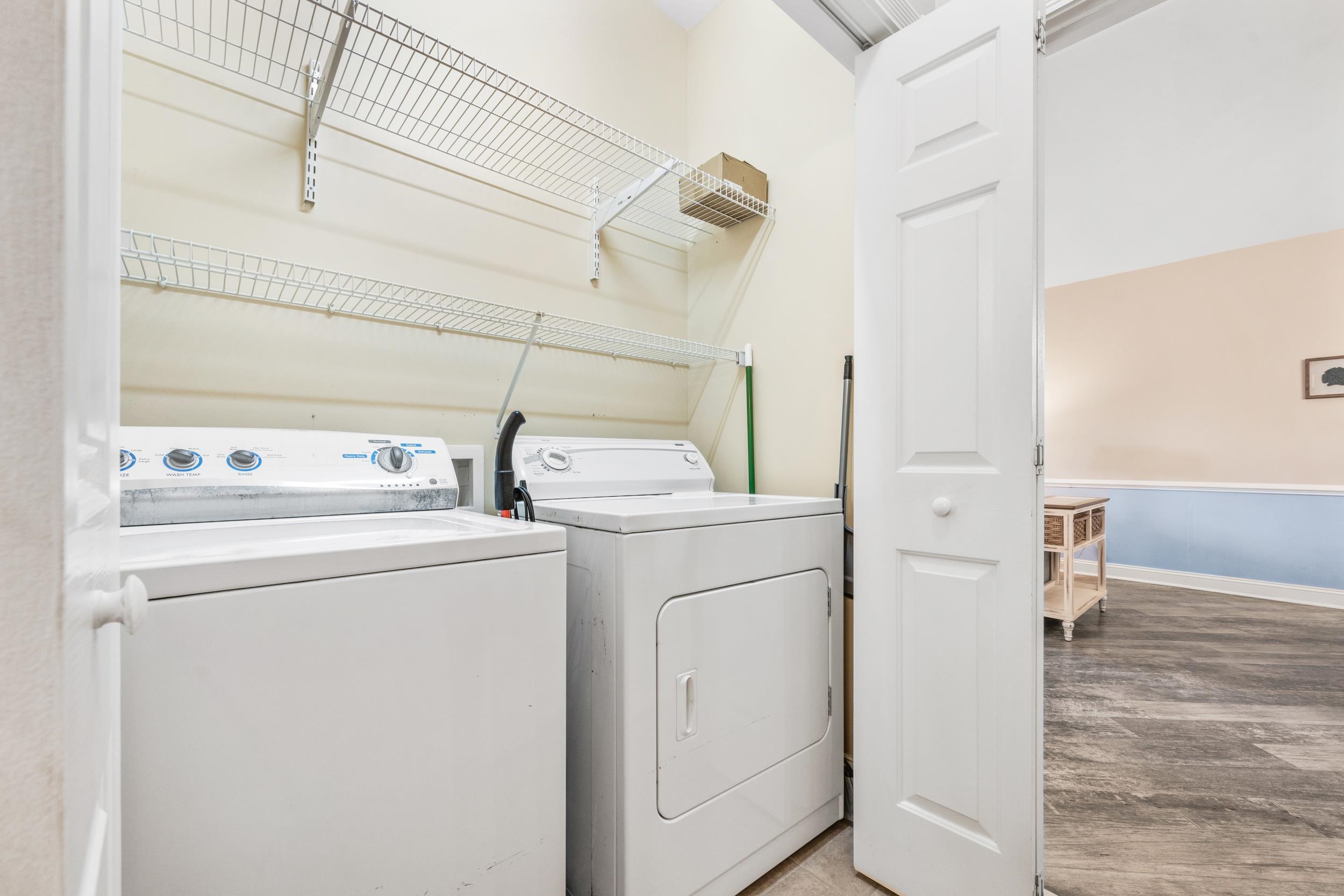 4843 Luster Leaf Circle Property Photo 18