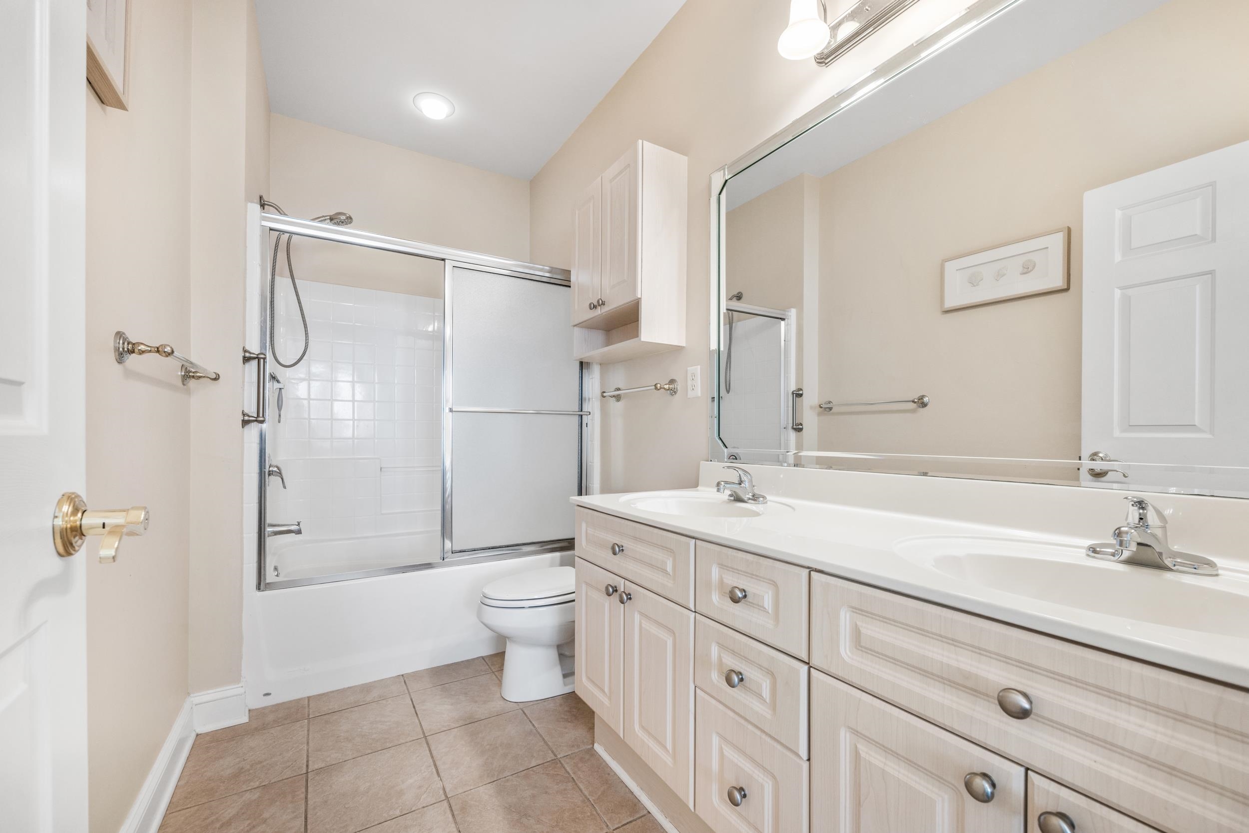4843 Luster Leaf Circle Property Photo 22