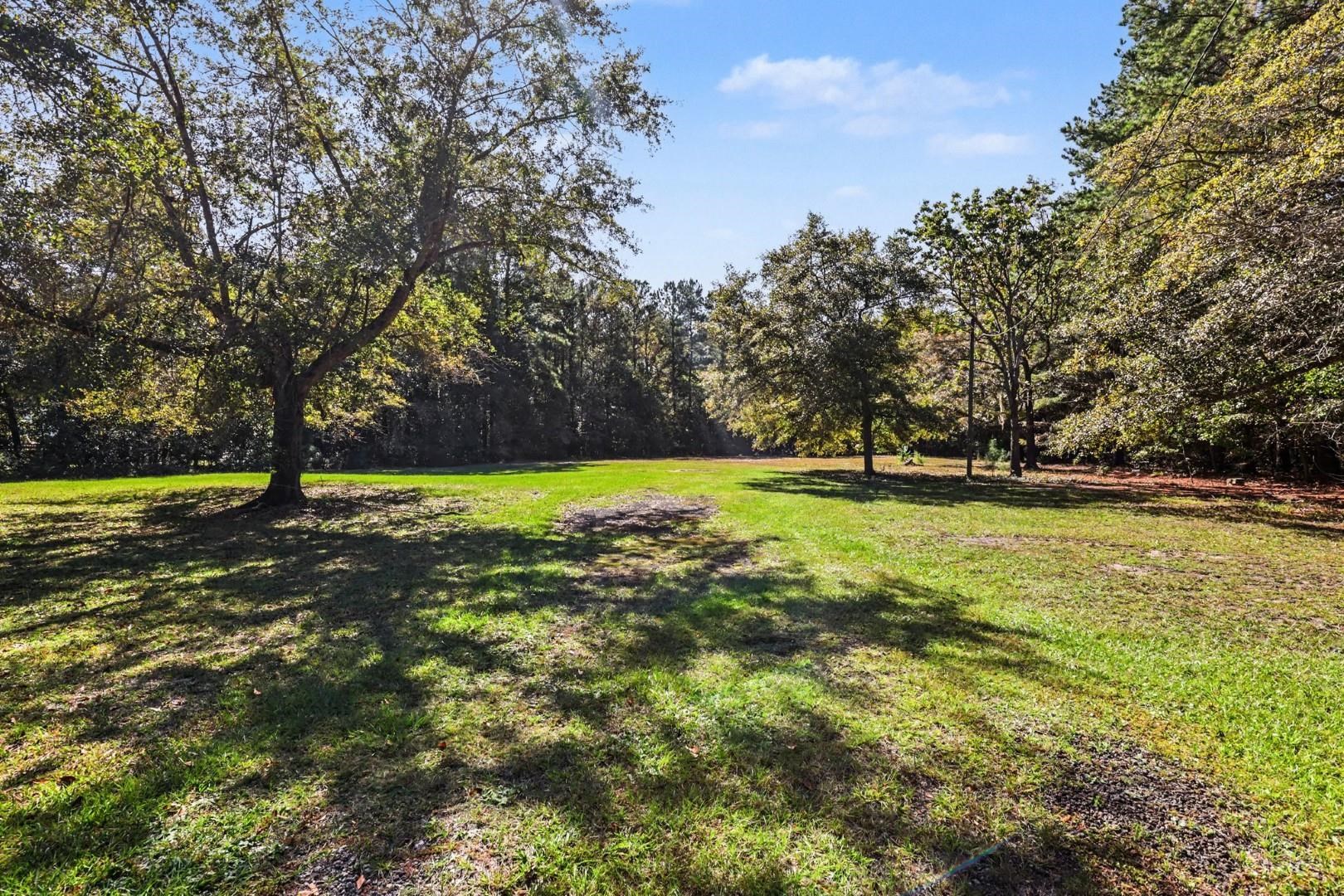 2072 Lees Landing Circle Property Photo 1