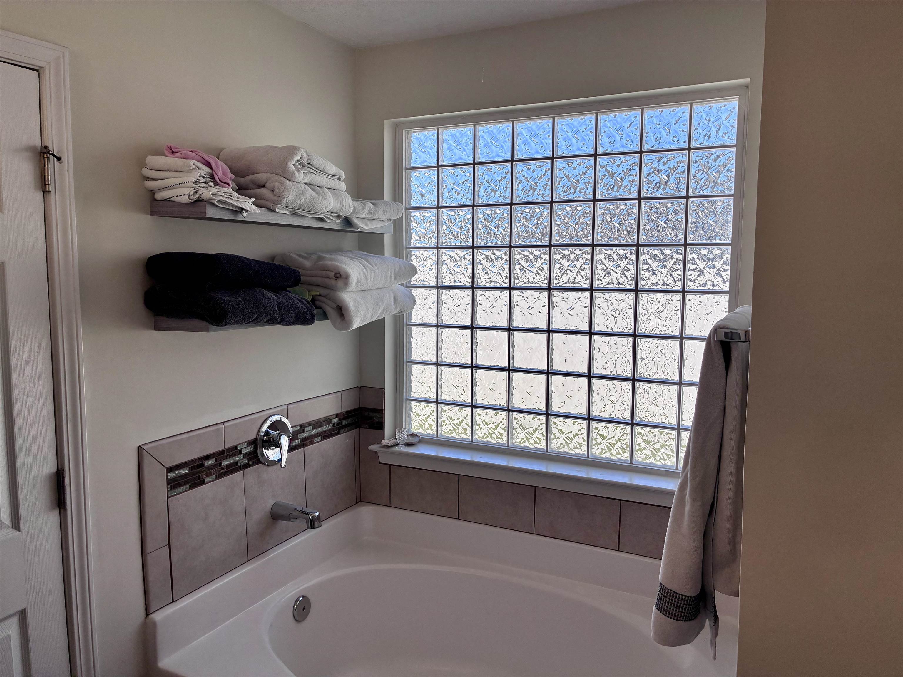 170 Woodland Park Loop Property Photo 14