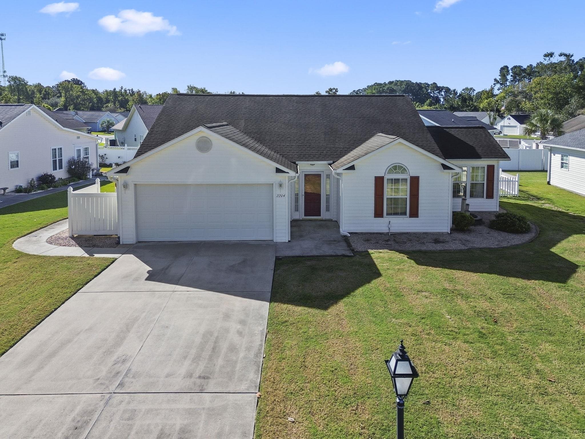 2204 Brick Dr. Property Photo 1