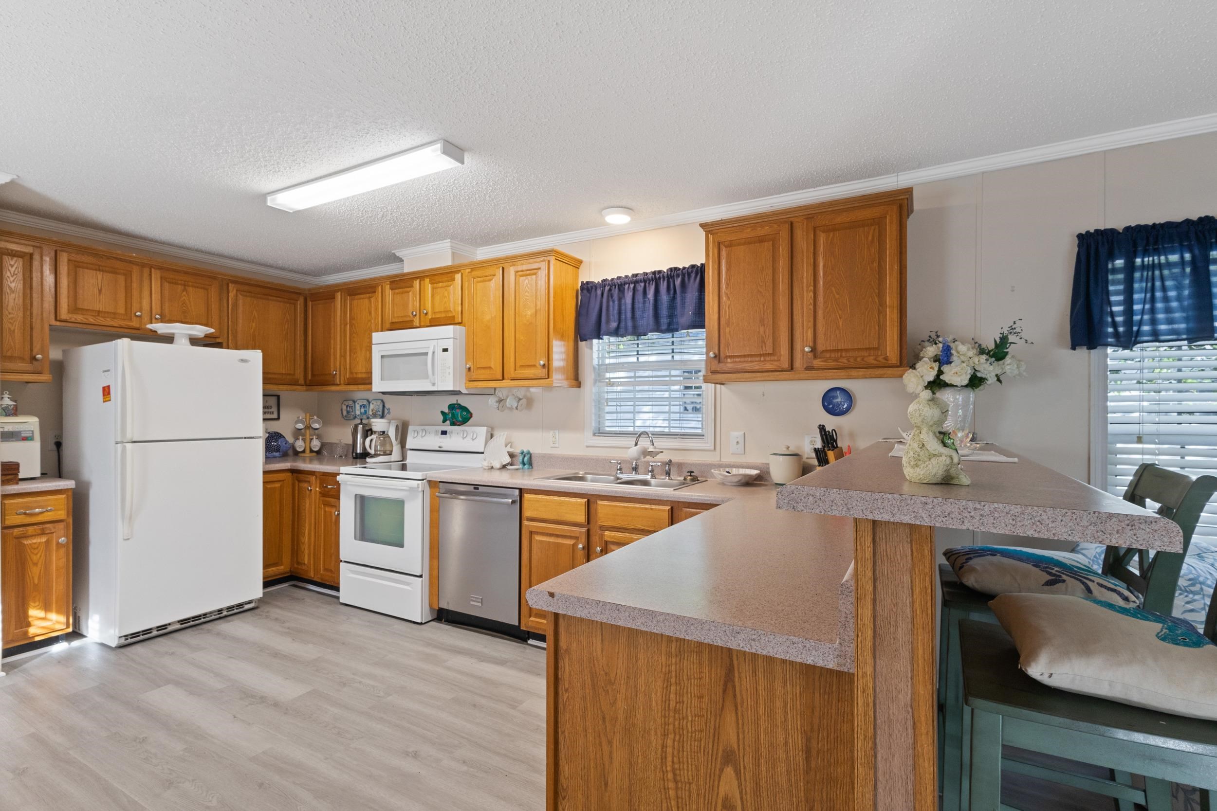 3059 Atlanta Circle Property Photo 7