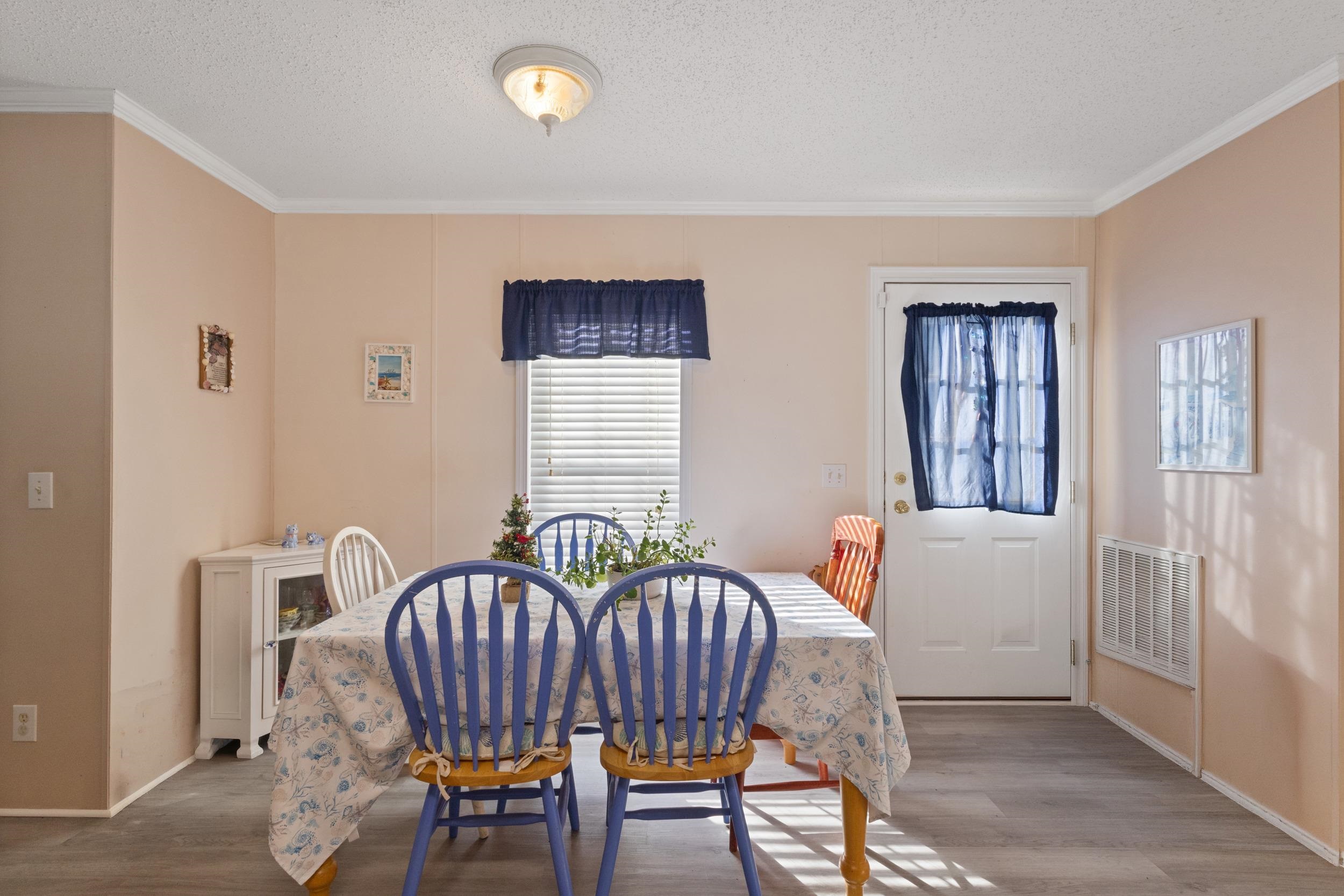 3059 Atlanta Circle Property Photo 9
