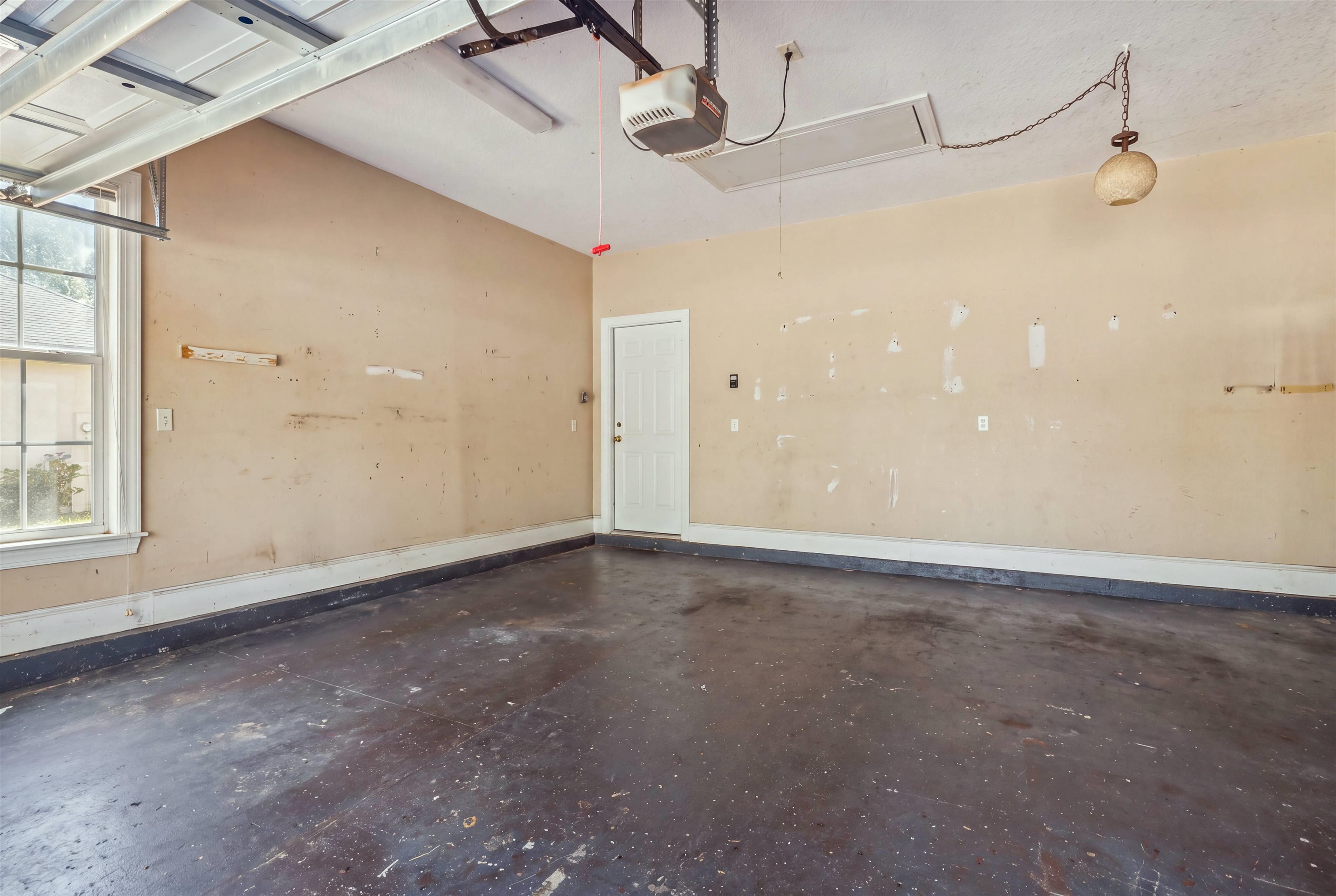 4376 Mccorsley Ave. Property Photo 35