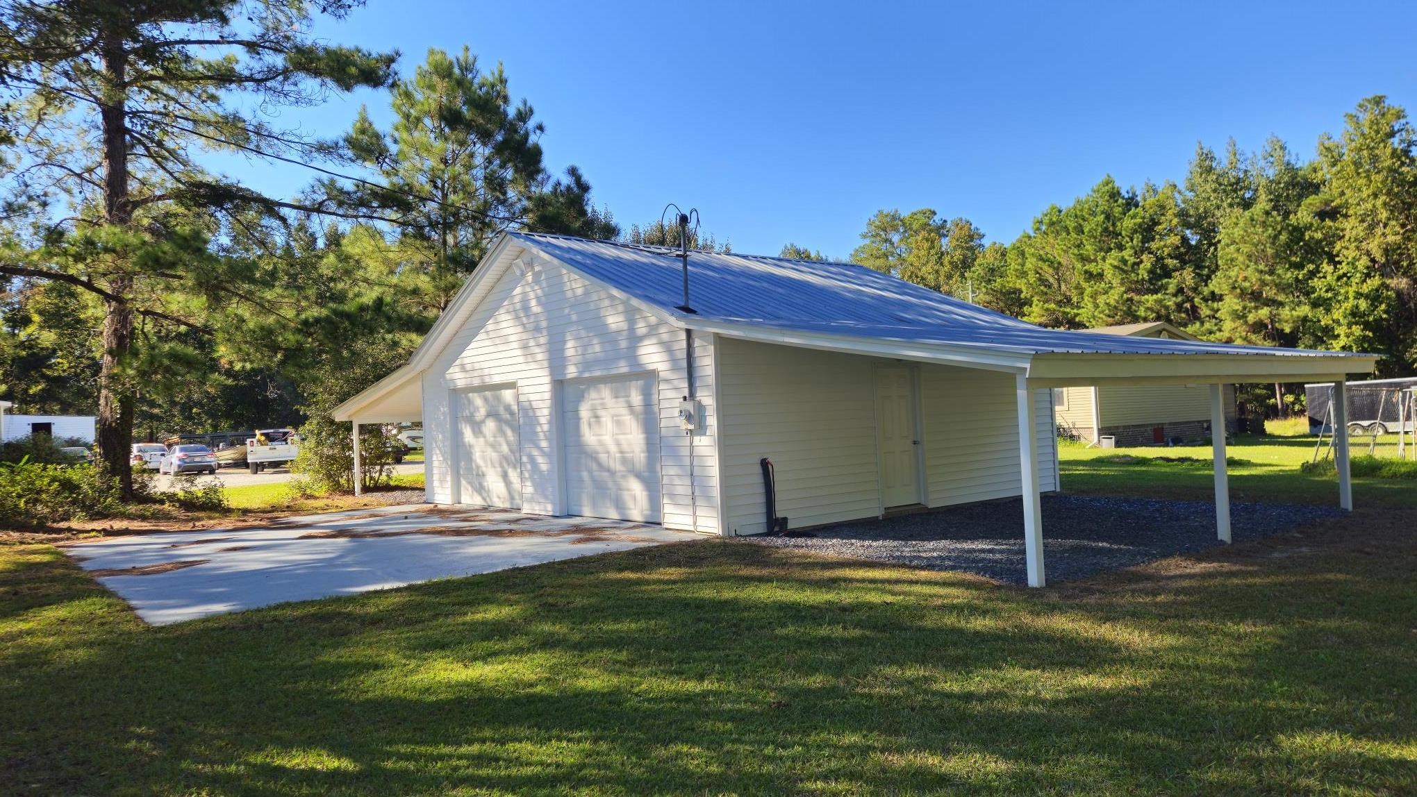2720 Loop Rd. Property Photo 3