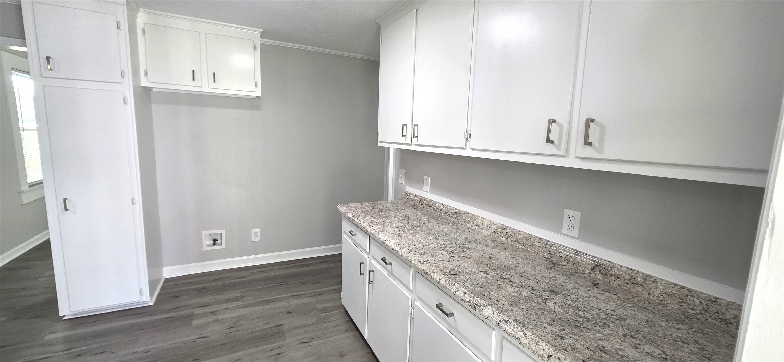 2720 Loop Rd. Property Photo 12