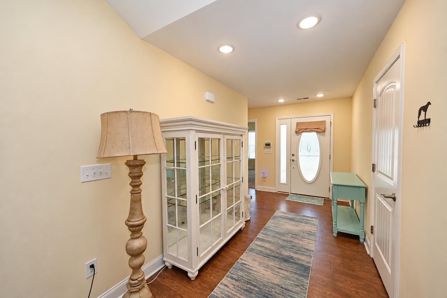 1866 Fairwinds Dr. Property Photo 3