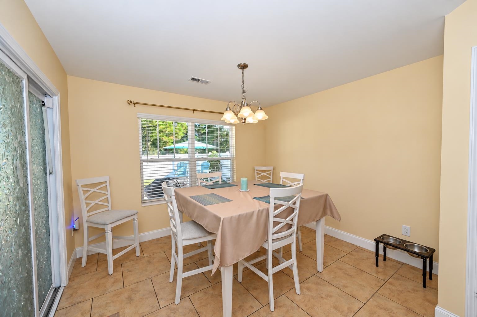 1866 Fairwinds Dr. Property Photo 12