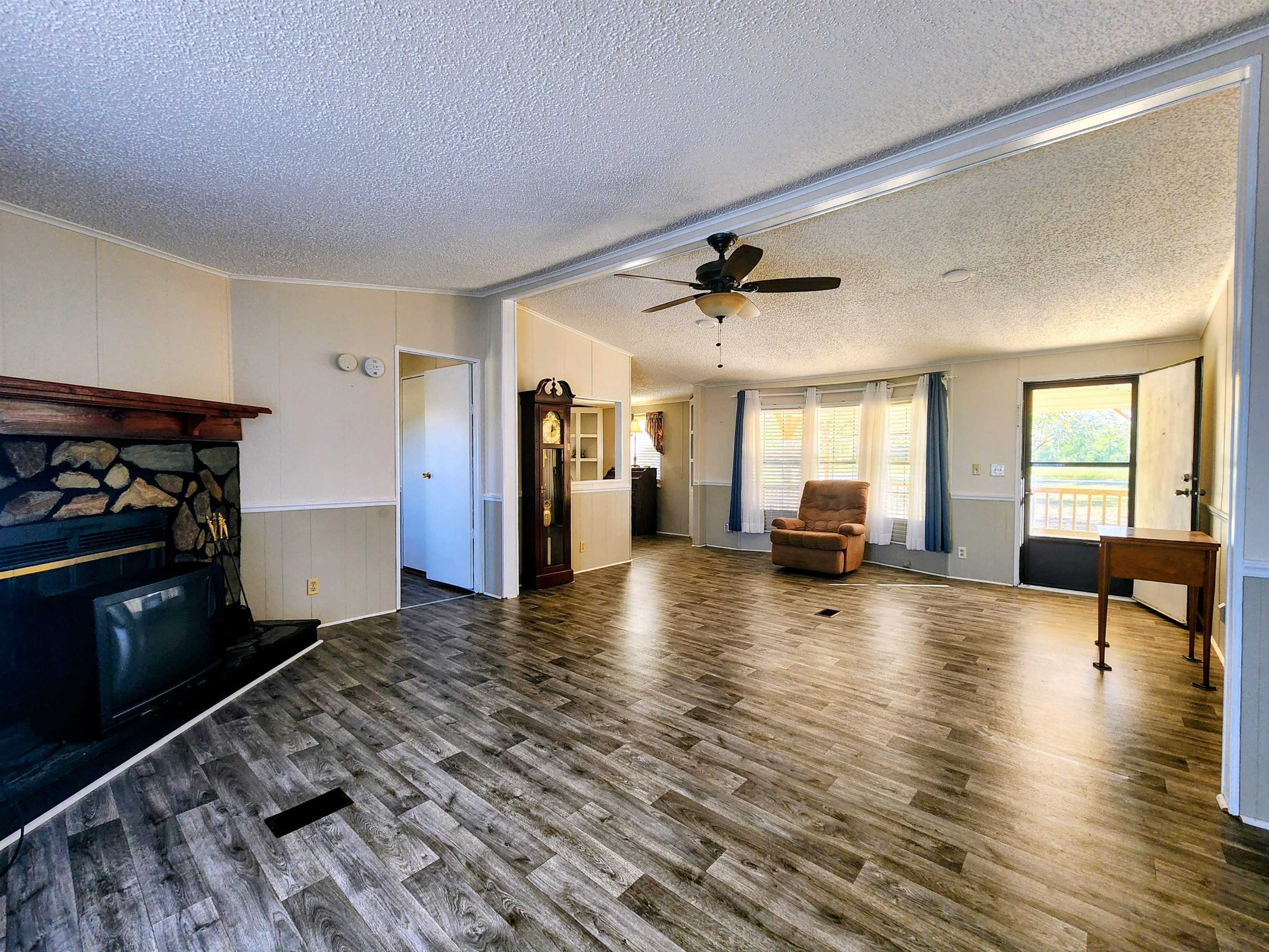 3110 Bluff Rd. Property Photo 5