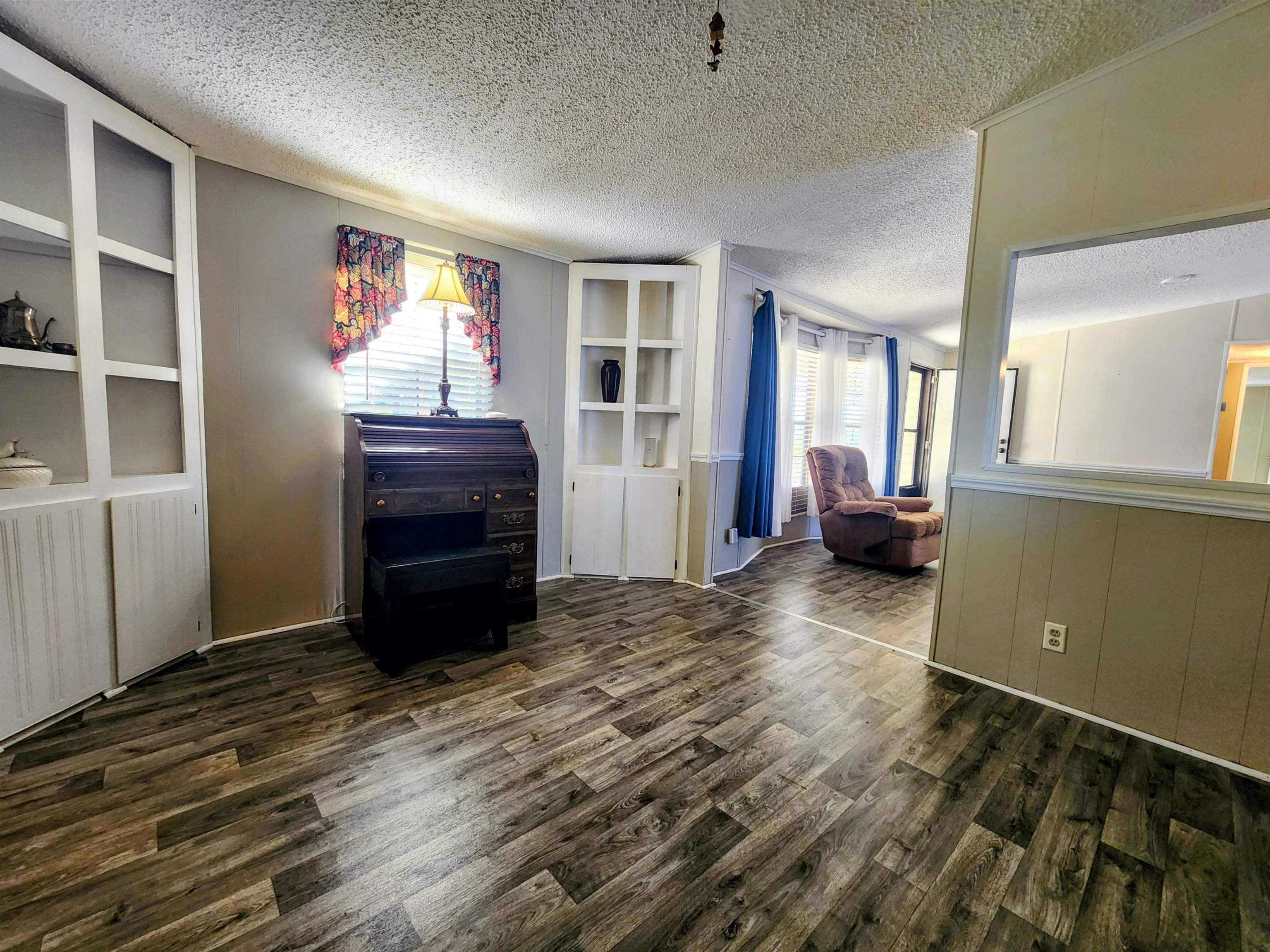 3110 Bluff Rd. Property Photo 6